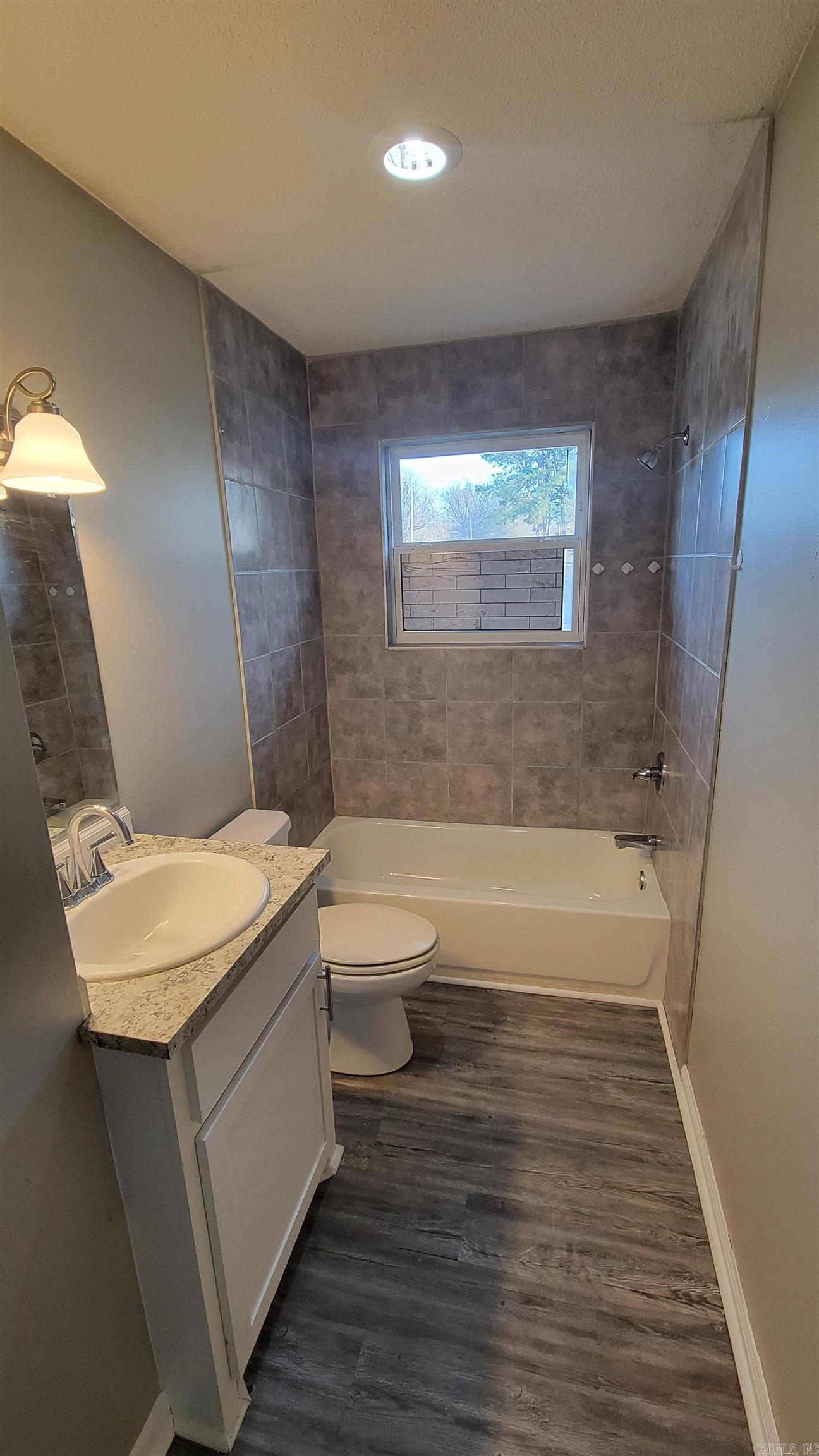 Hickman & Mcconnell - Residential Income