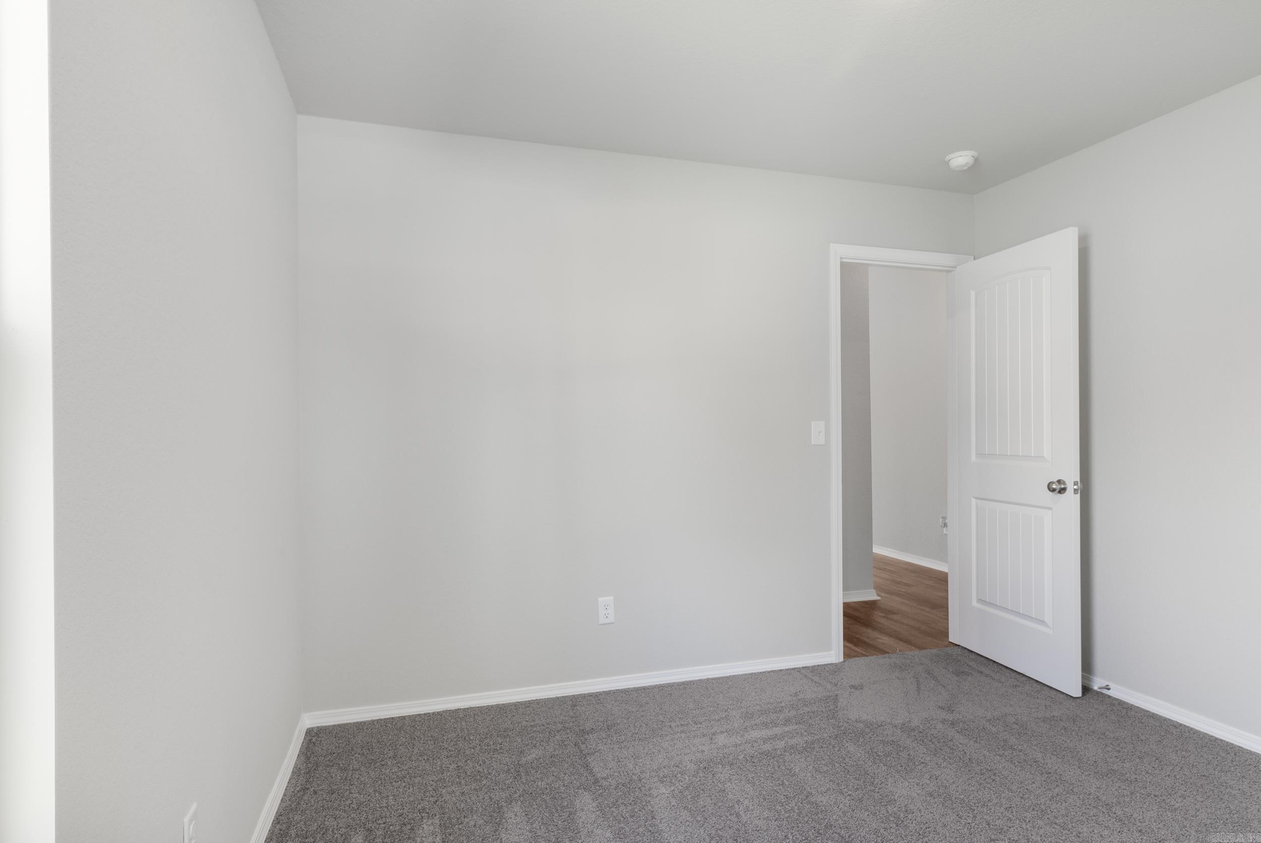 COUNTRY CLUB OF ARK THE - Residential