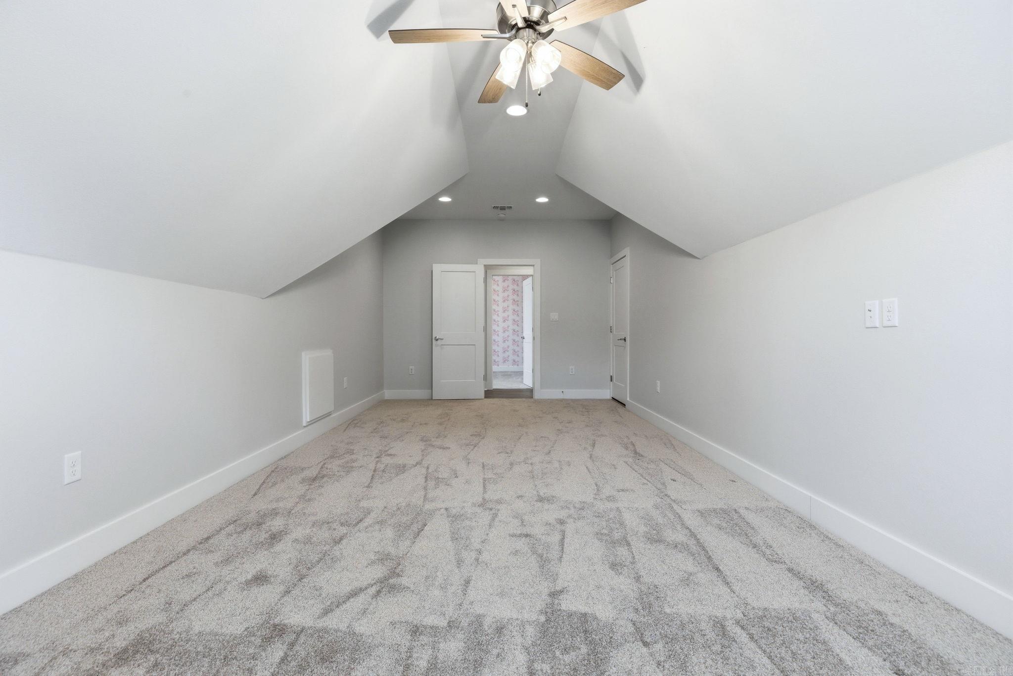 FLETCHER VALLEY "FLETCHER RIDGE" - Residential