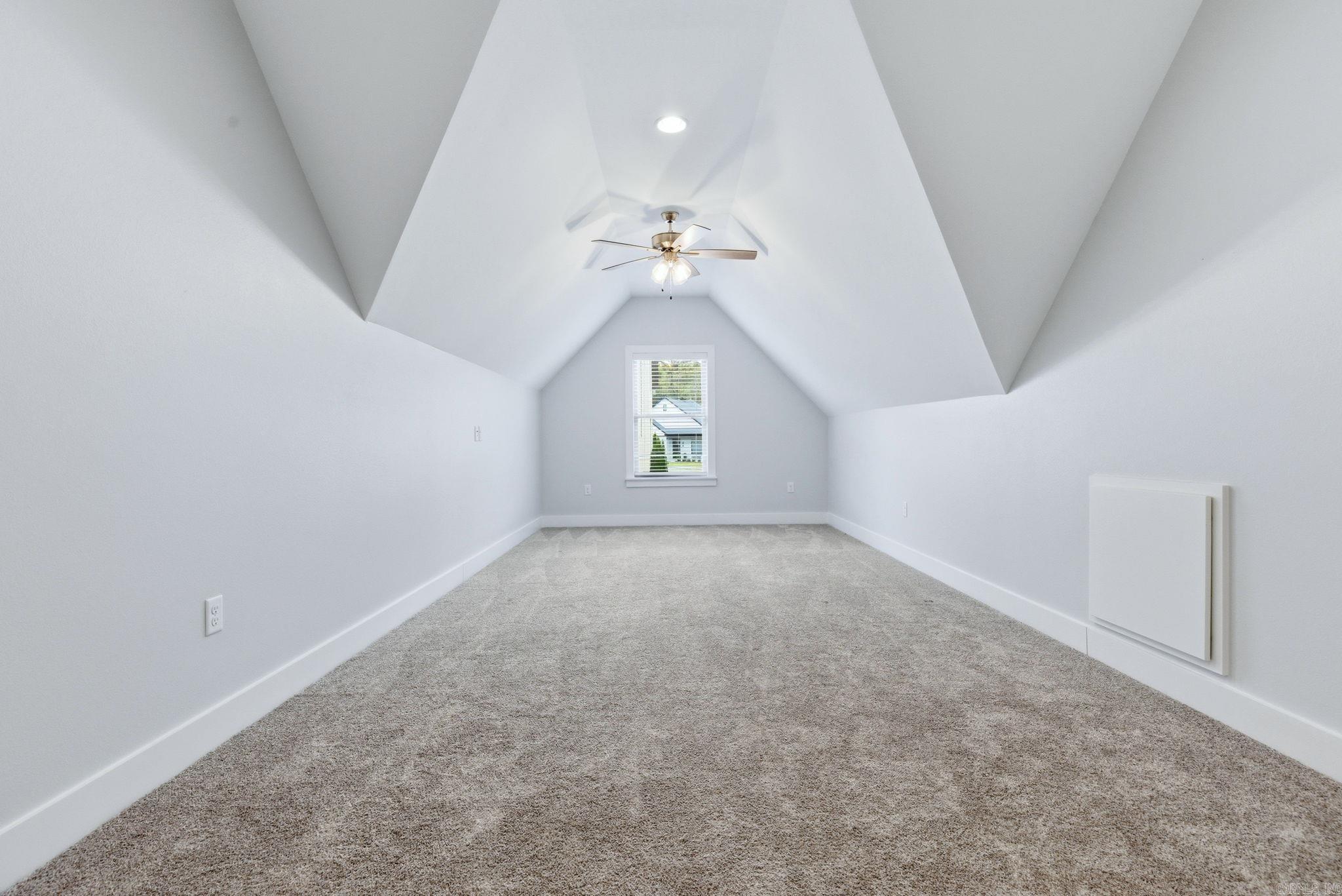 FLETCHER VALLEY "FLETCHER RIDGE" - Residential