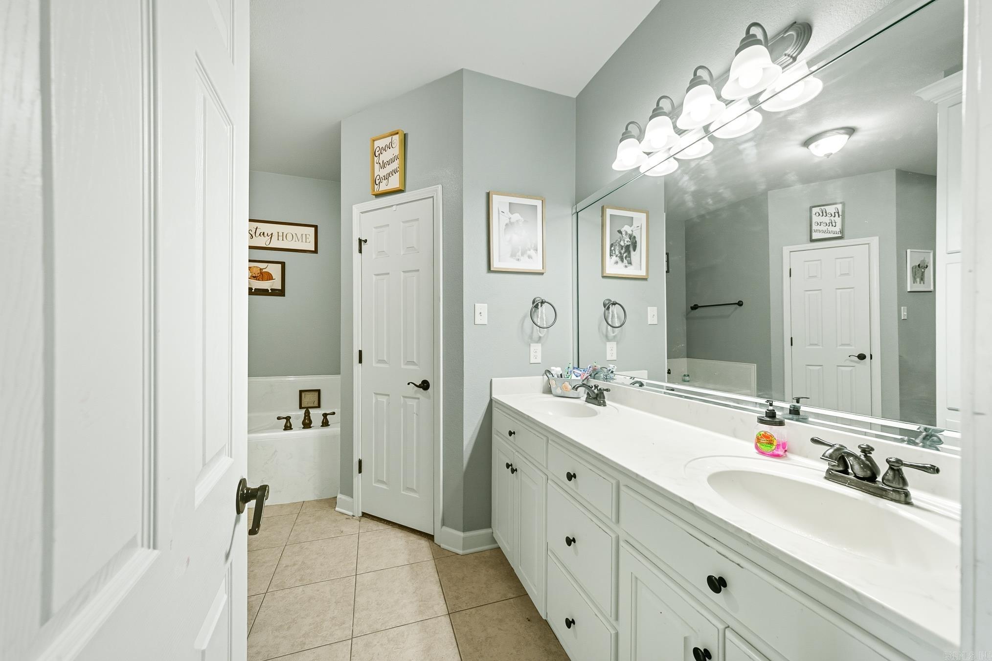 SAGE MEADOWS - Residential