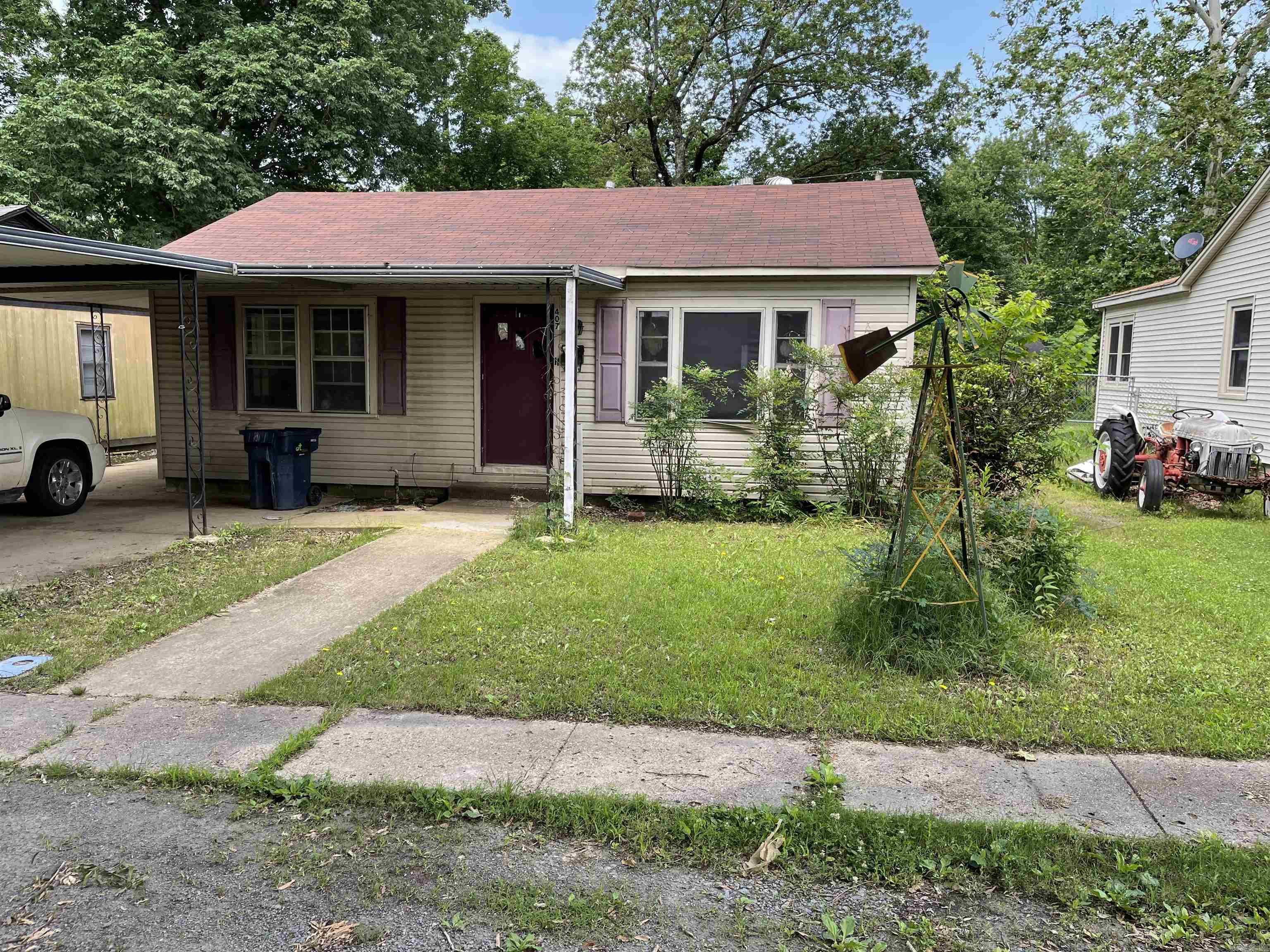 ARKANSAS HGTS - Residential