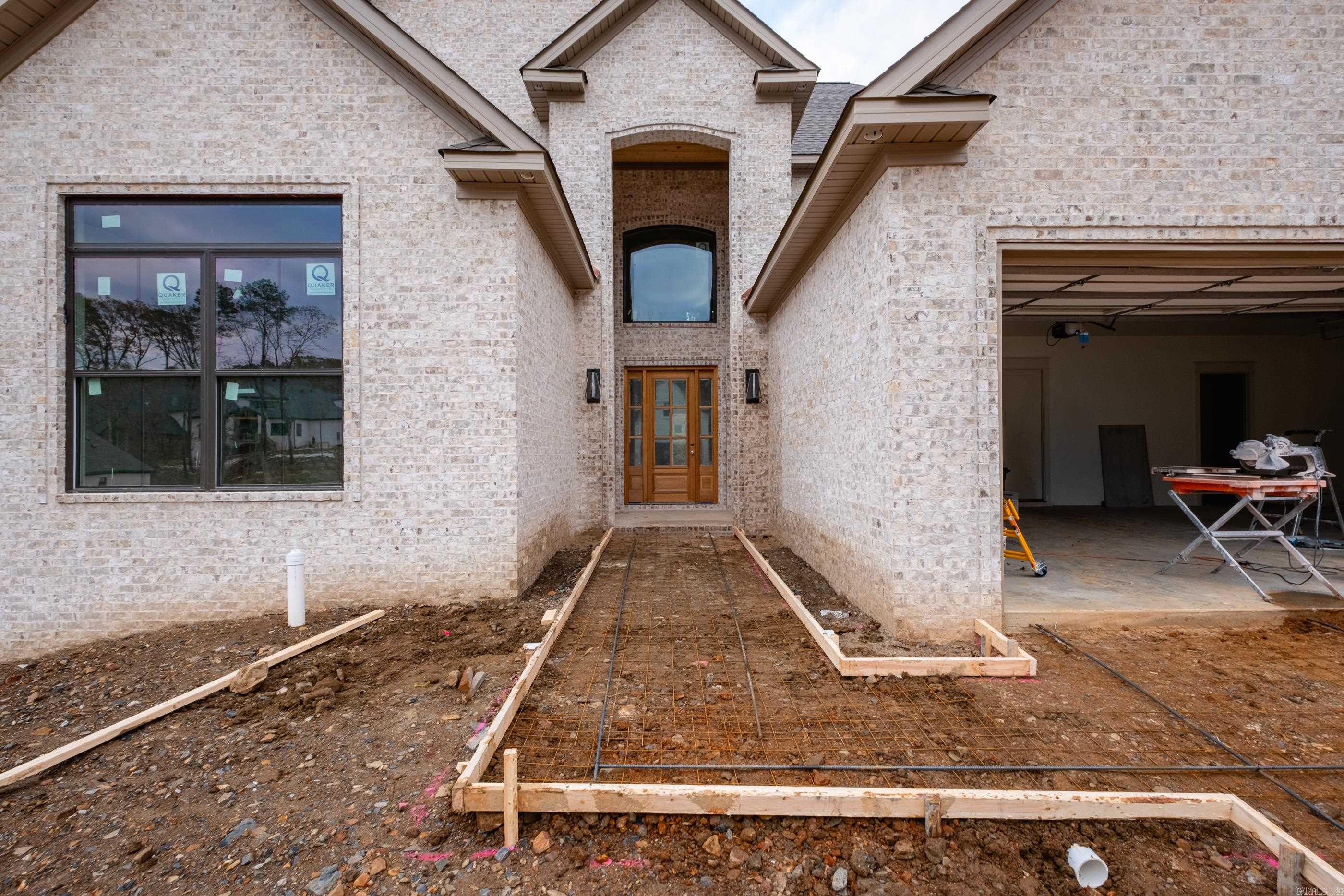 CHENAL VALLEY ABINGTON COURT - Residential