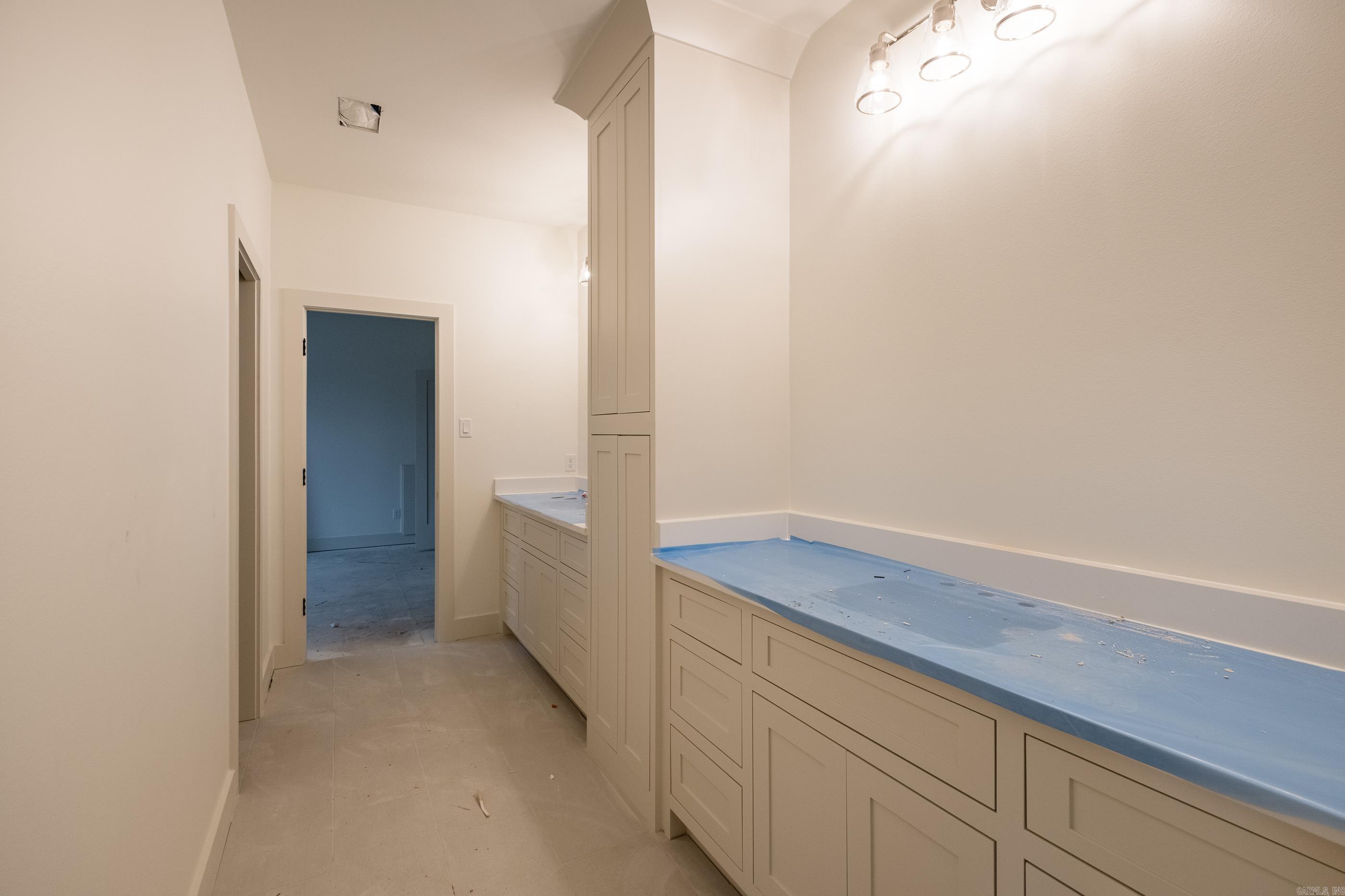 CHENAL VALLEY ABINGTON COURT - Residential