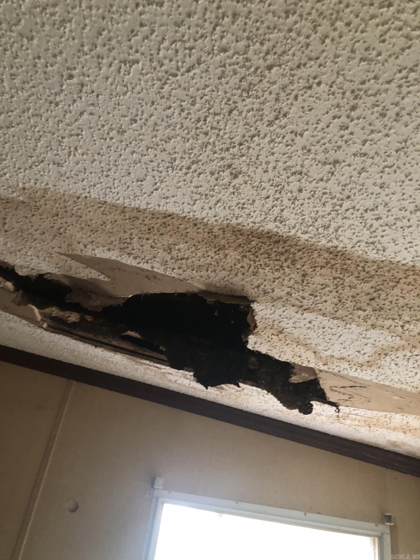 LUND & HILL (ORIGINAL TOWN) - Residential