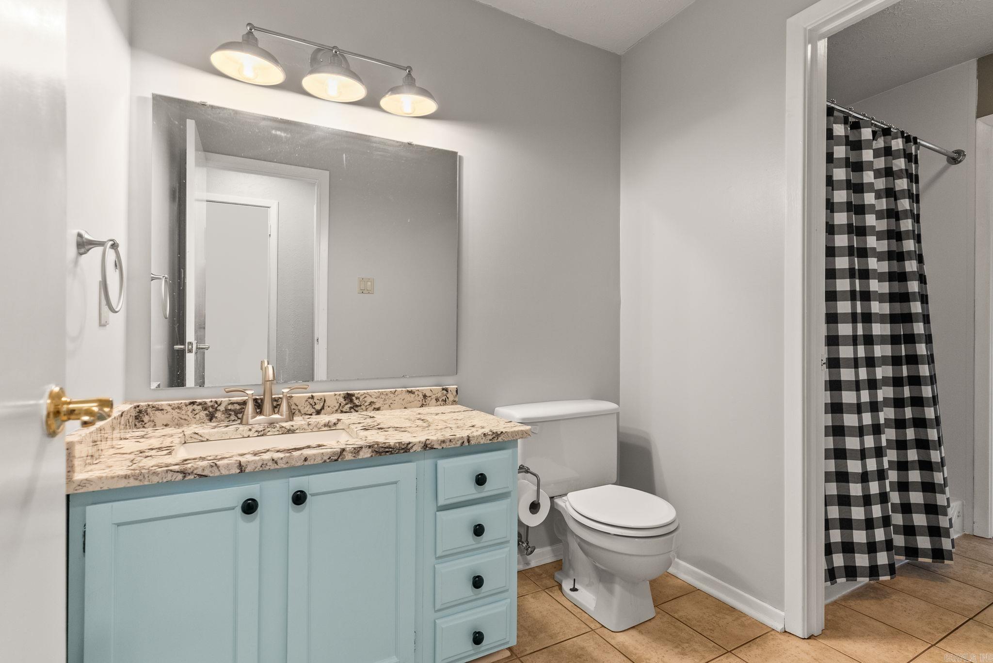 Windwood to Cook Mountain Villag - Residential Lease