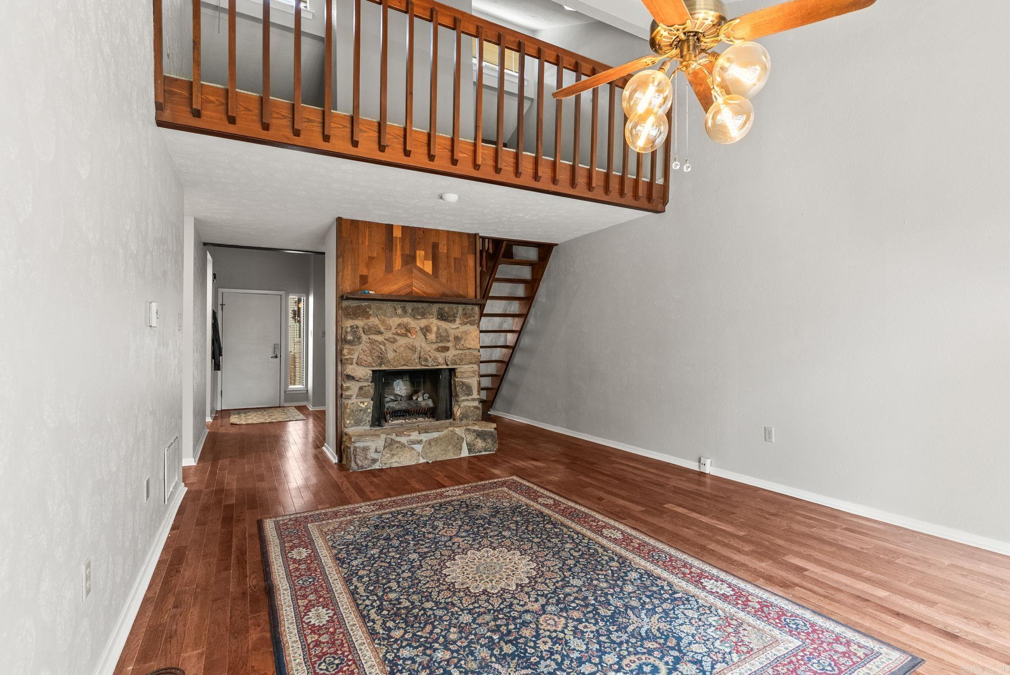 Windwood to Cook Mountain Villag - Residential Lease