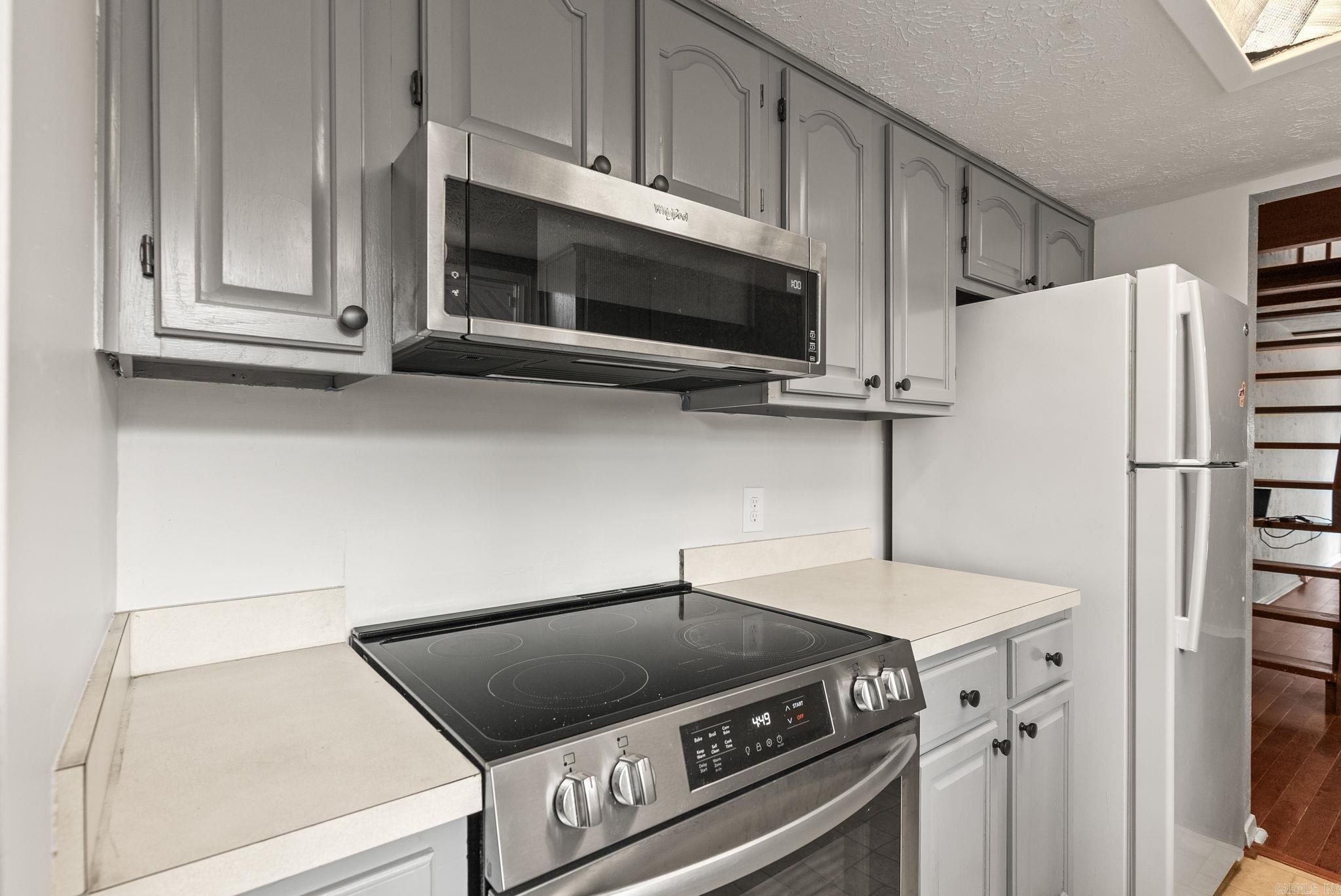 Windwood to Cook Mountain Villag - Residential Lease