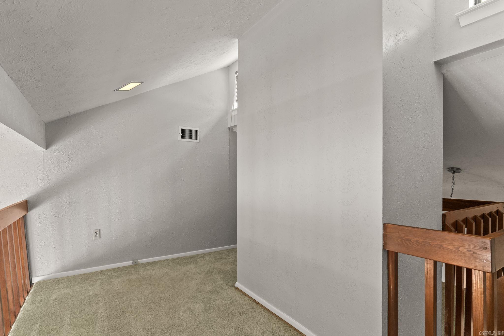 Windwood to Cook Mountain Villag - Residential Lease