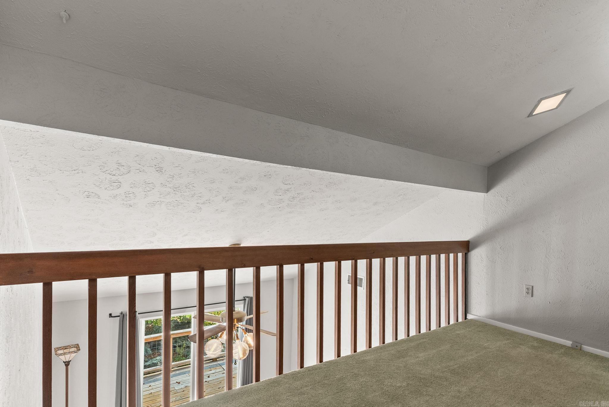 Windwood to Cook Mountain Villag - Residential Lease