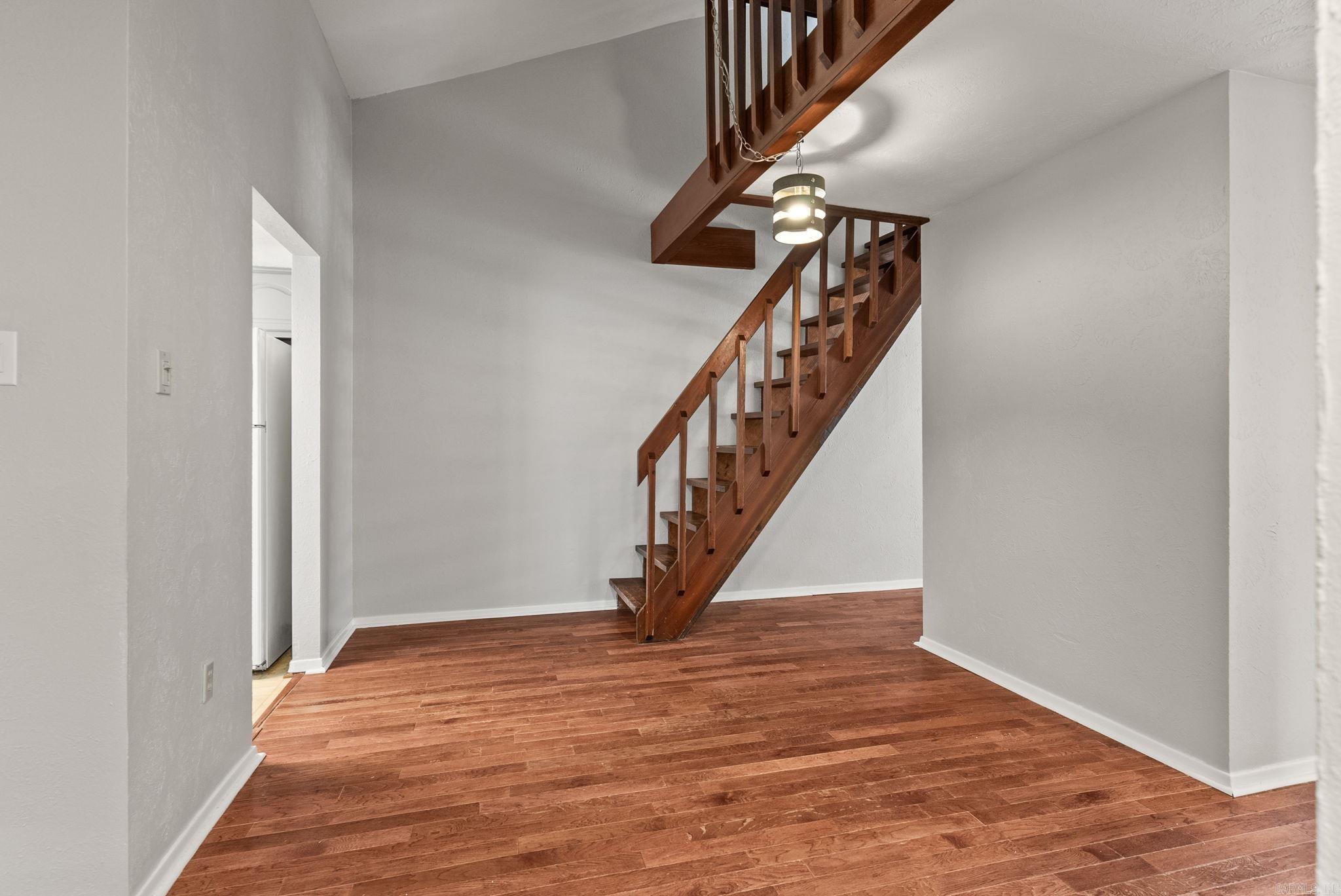 Windwood to Cook Mountain Villag - Residential Lease