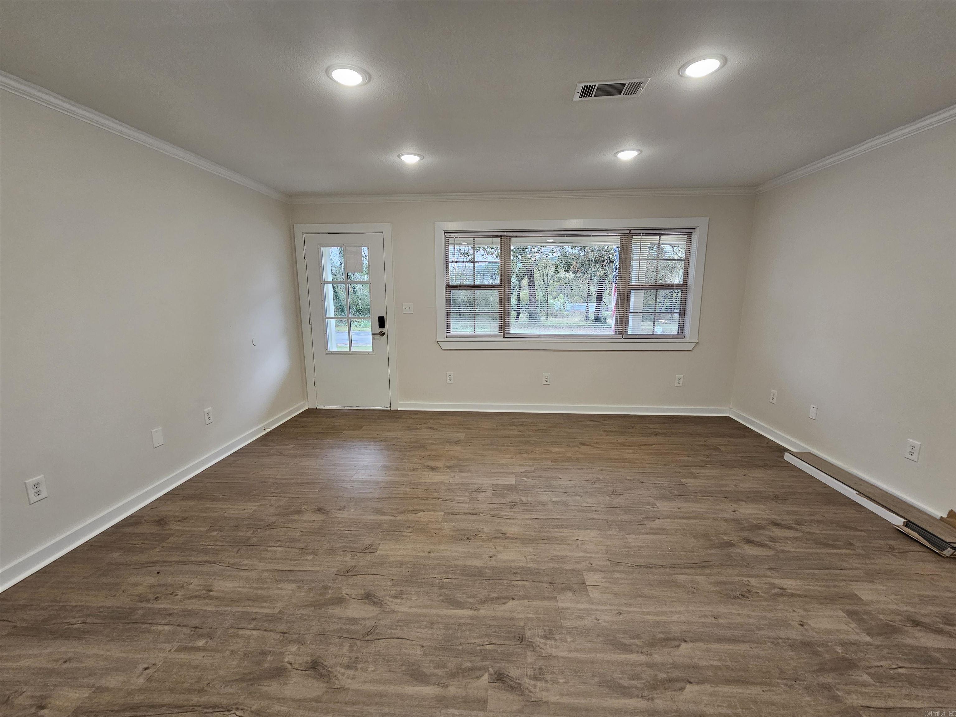 ROSE BUD OUTLOTS - Residential