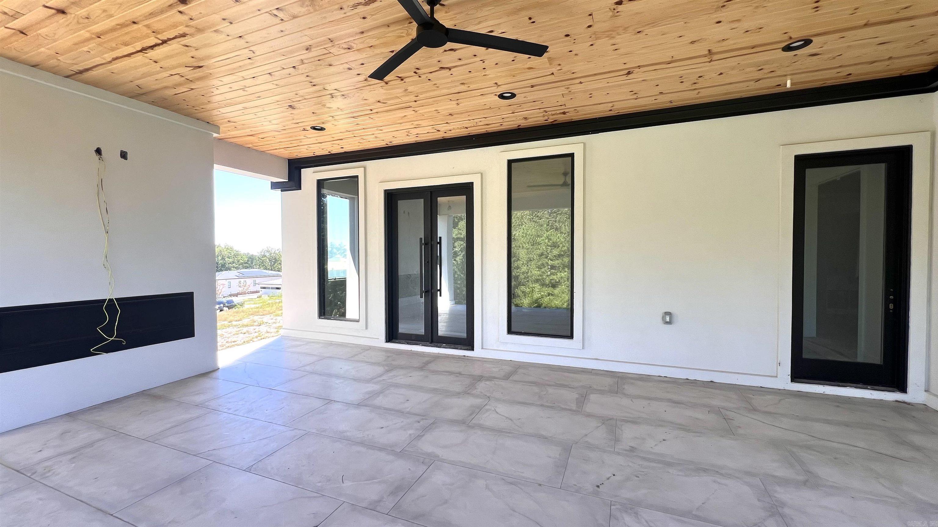 CHENAL VALLEY ORLE - Residential