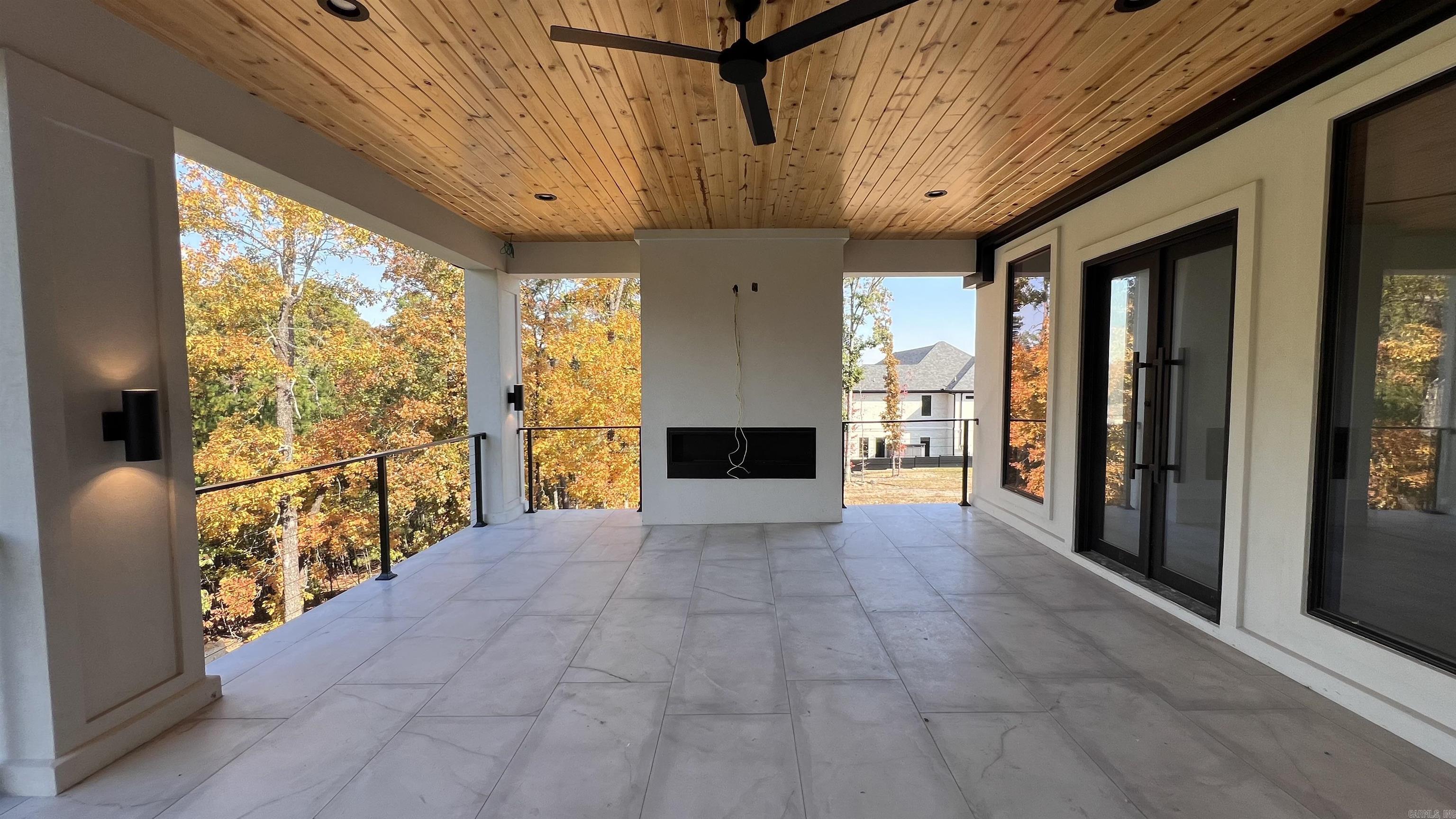 CHENAL VALLEY ORLE - Residential