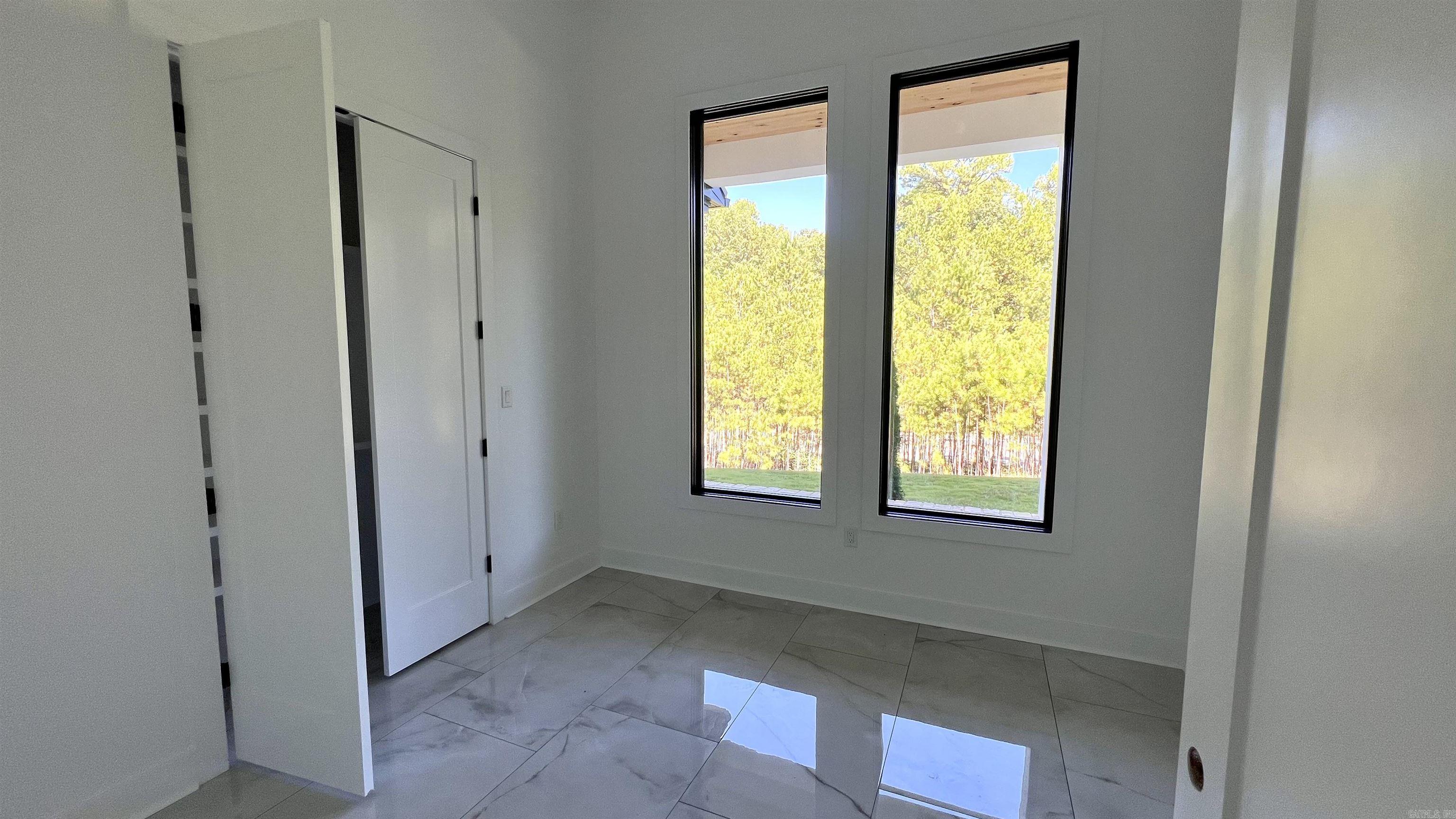 CHENAL VALLEY ORLE - Residential