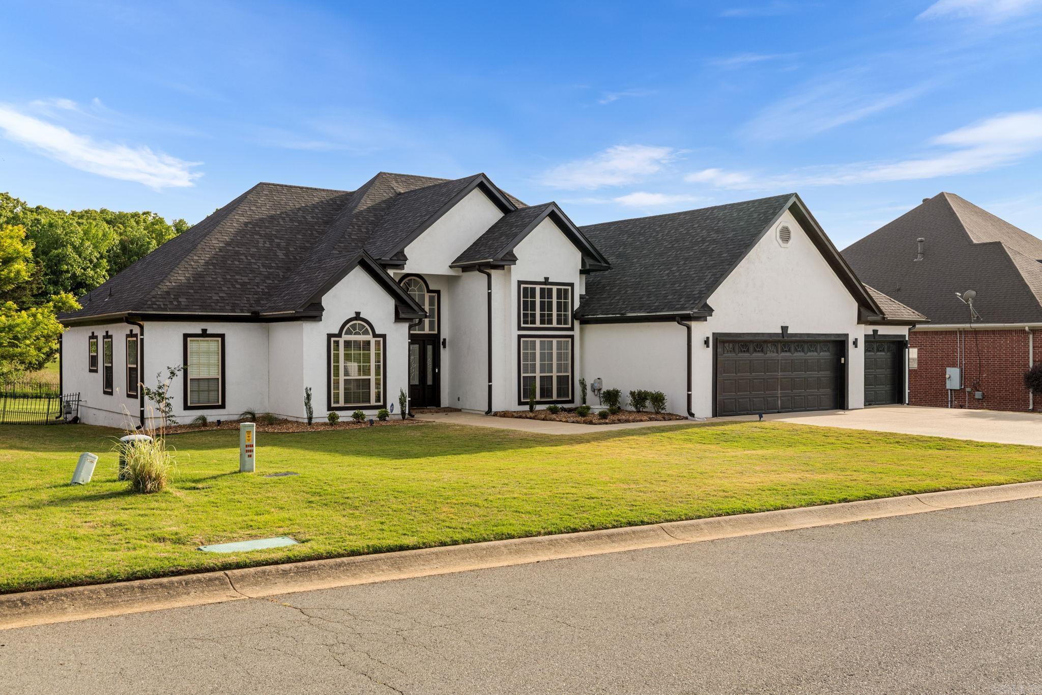 GEORGETOWN AT CYPRESS CREEK - Residential