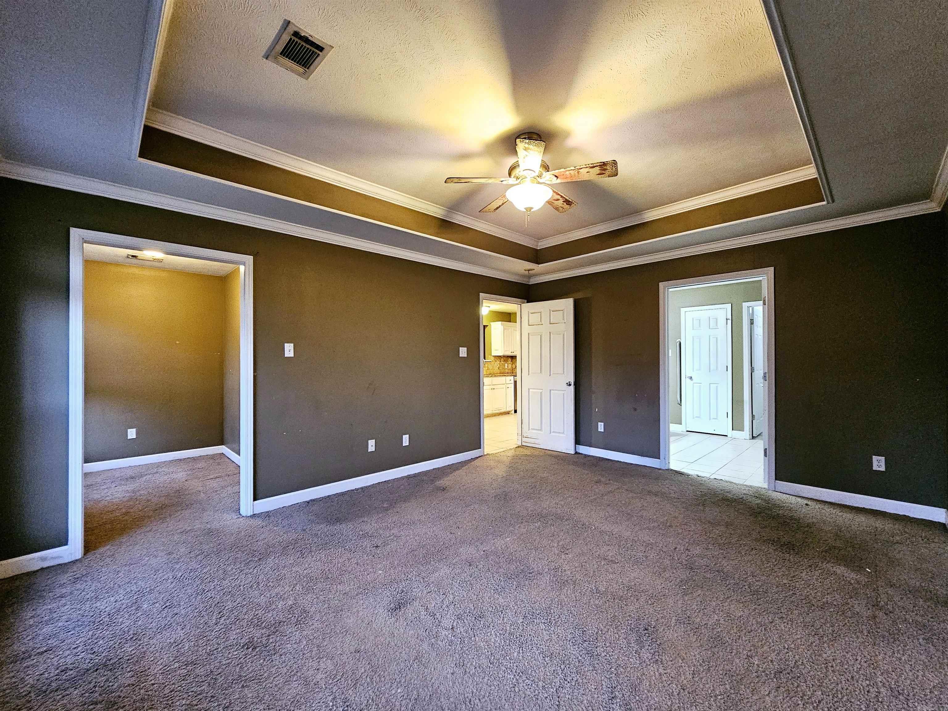 HUNTER HEIGHTS - Residential