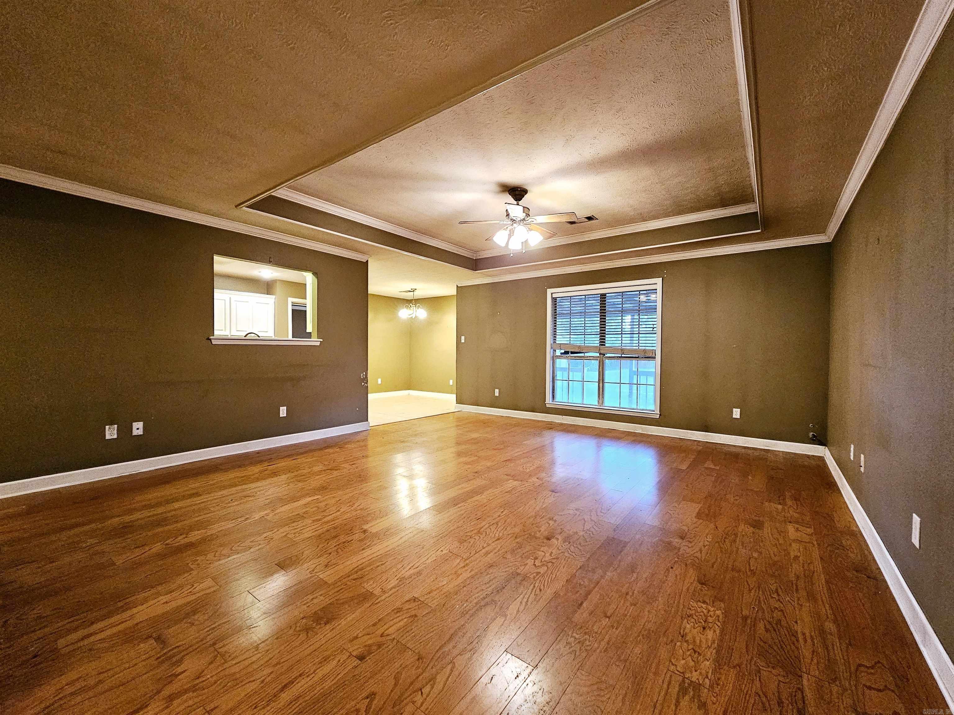 HUNTER HEIGHTS - Residential