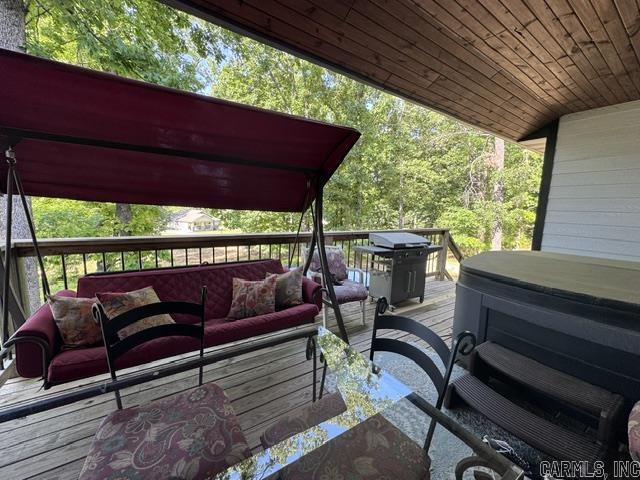 ARKANSAS ESTATES - Residential