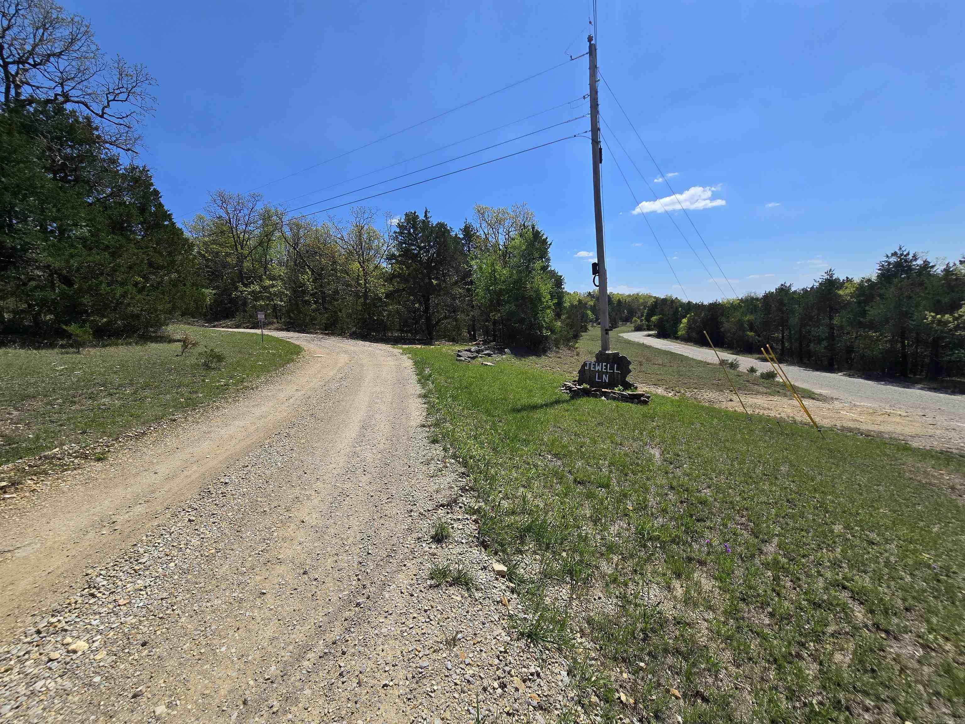 CLARKRIDGE WOODS - Residential
