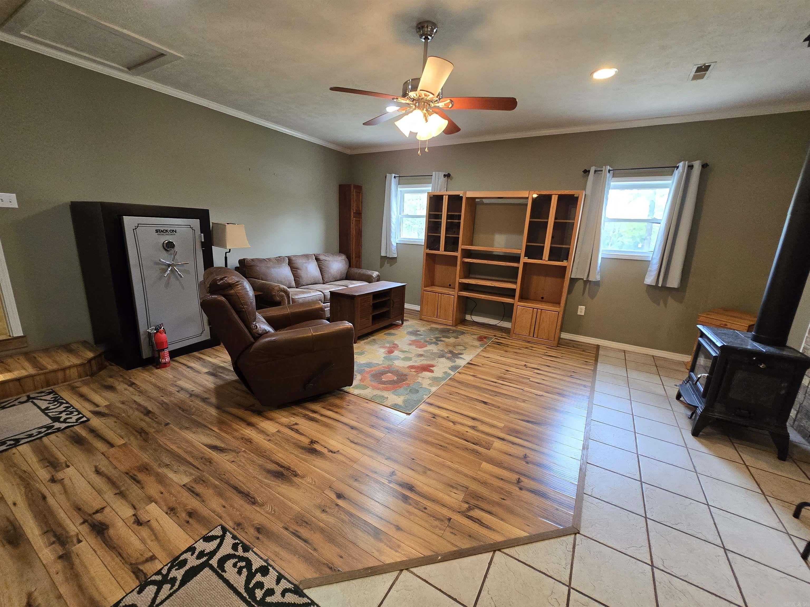 CLARKRIDGE WOODS - Residential