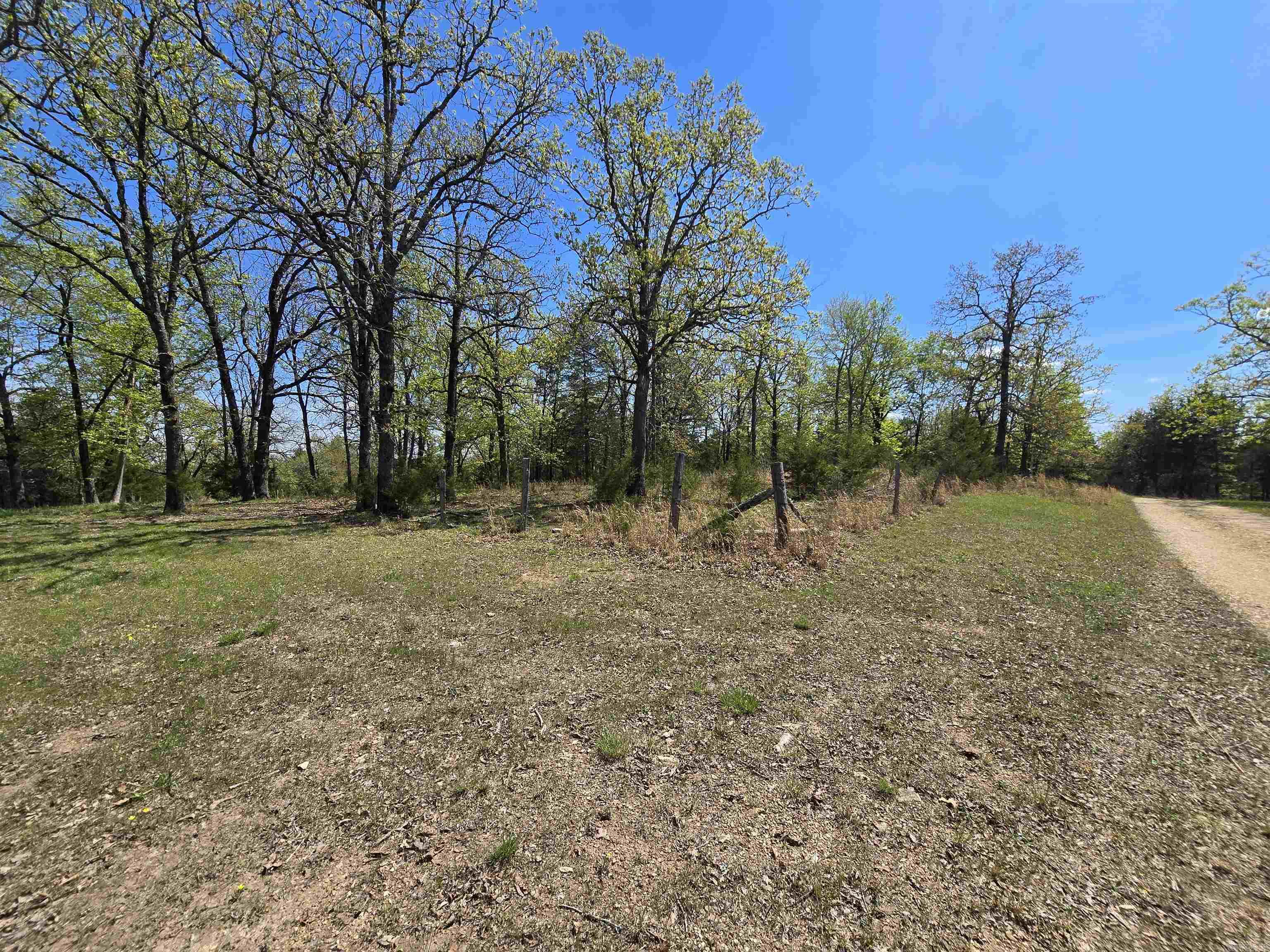 CLARKRIDGE WOODS - Residential