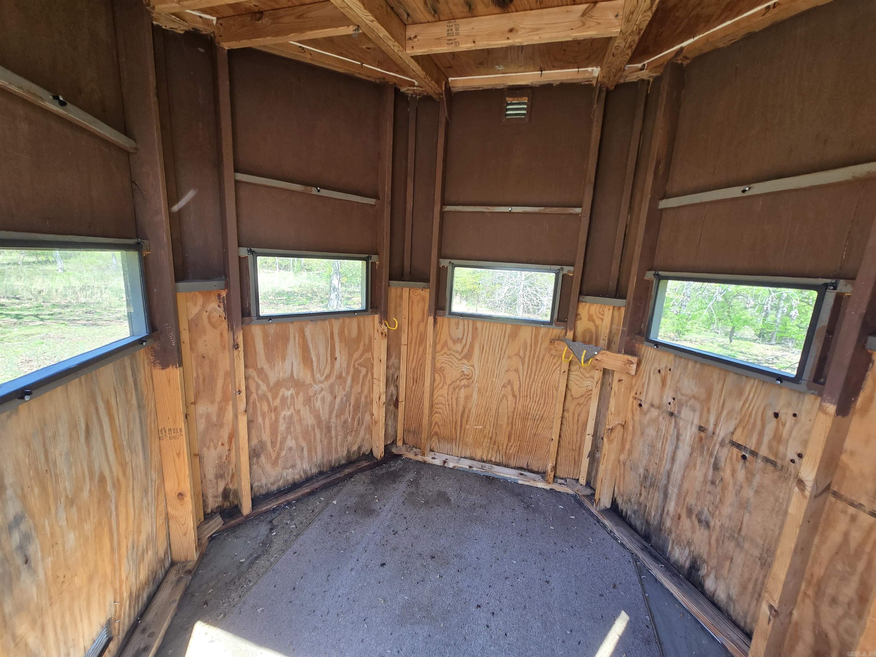 CLARKRIDGE WOODS - Residential