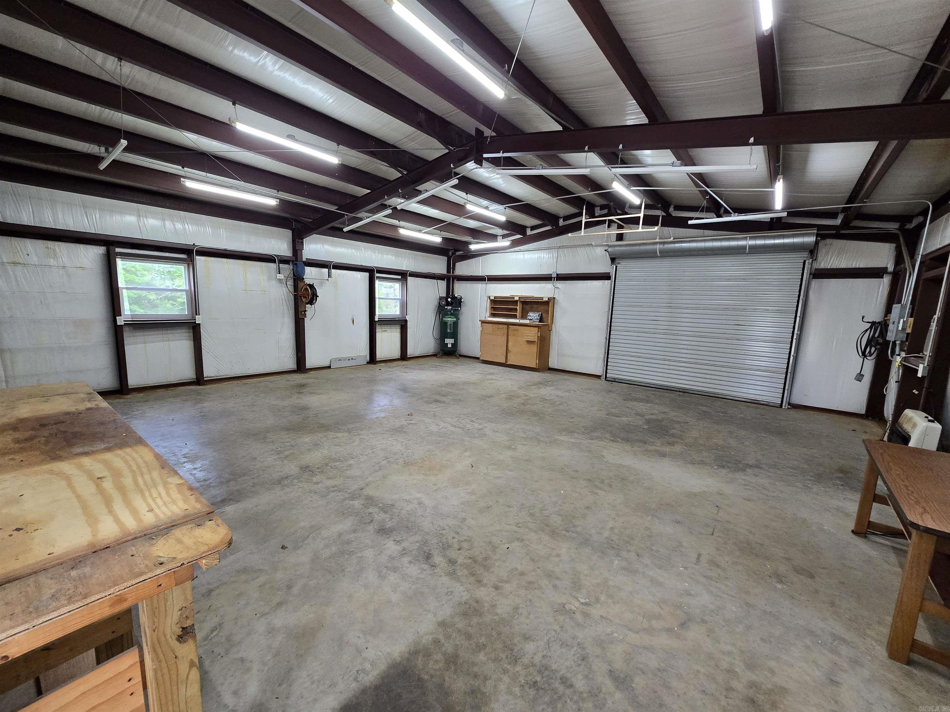 CLARKRIDGE WOODS - Residential