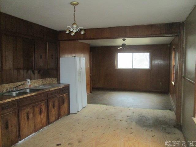 Smith CC - Residential