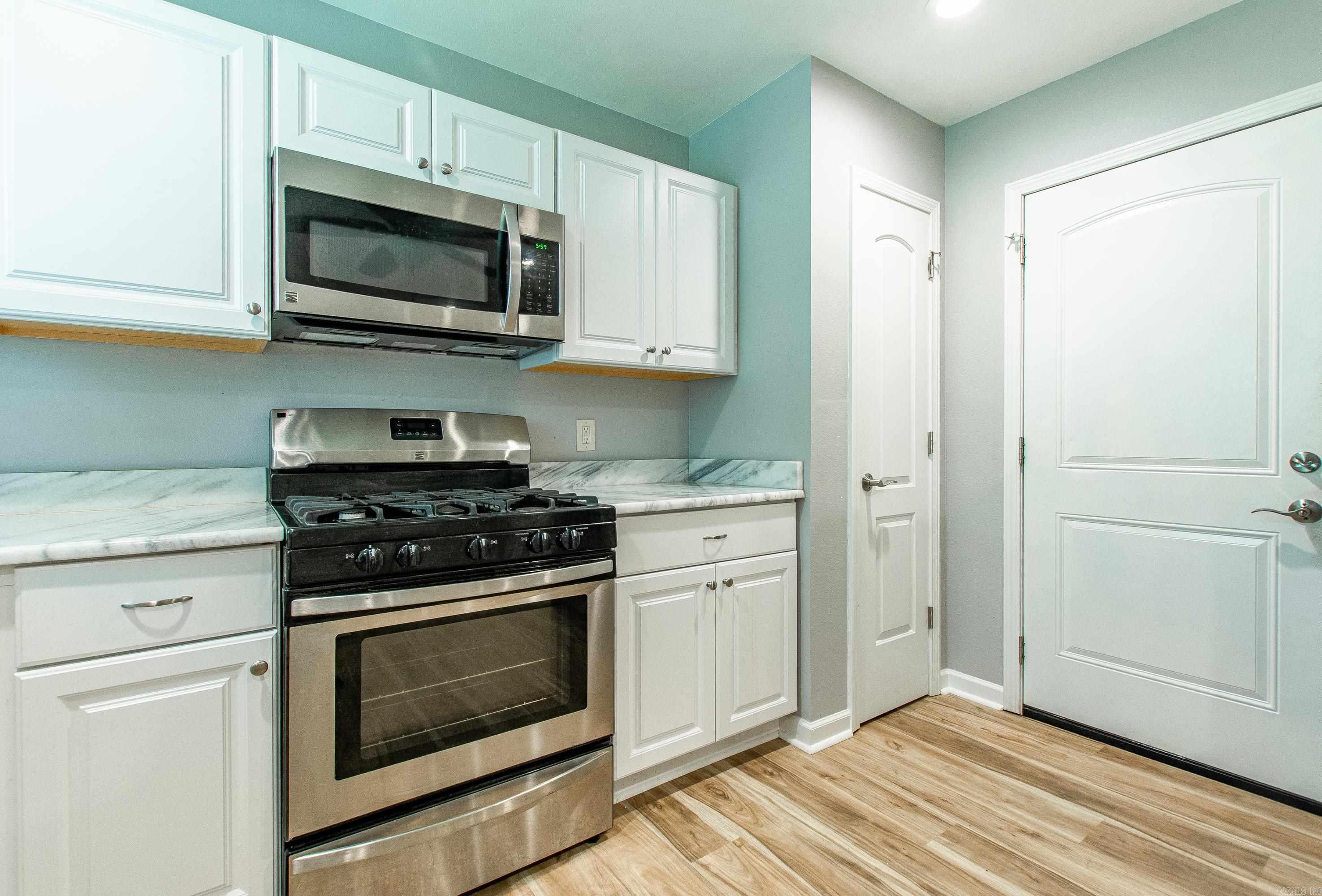 CLOVER HILL PLACE - Residential