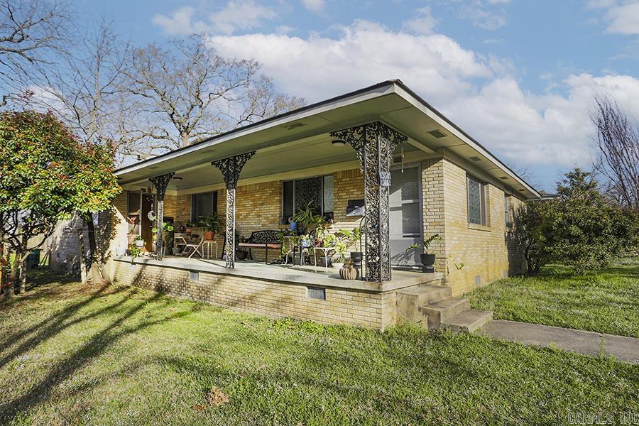 Stiffts CS - Residential Income