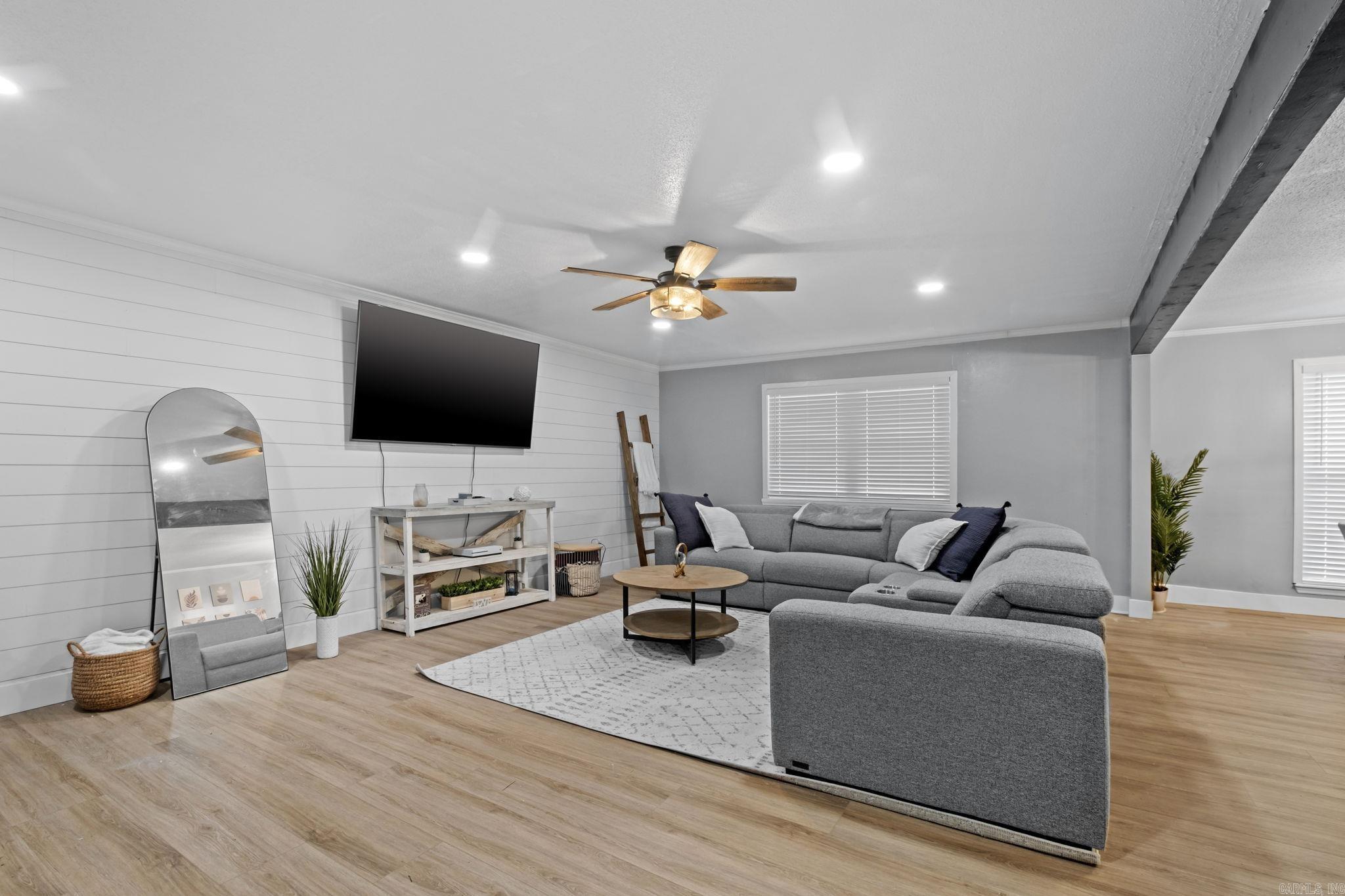 Indian Hills - Residential Lease