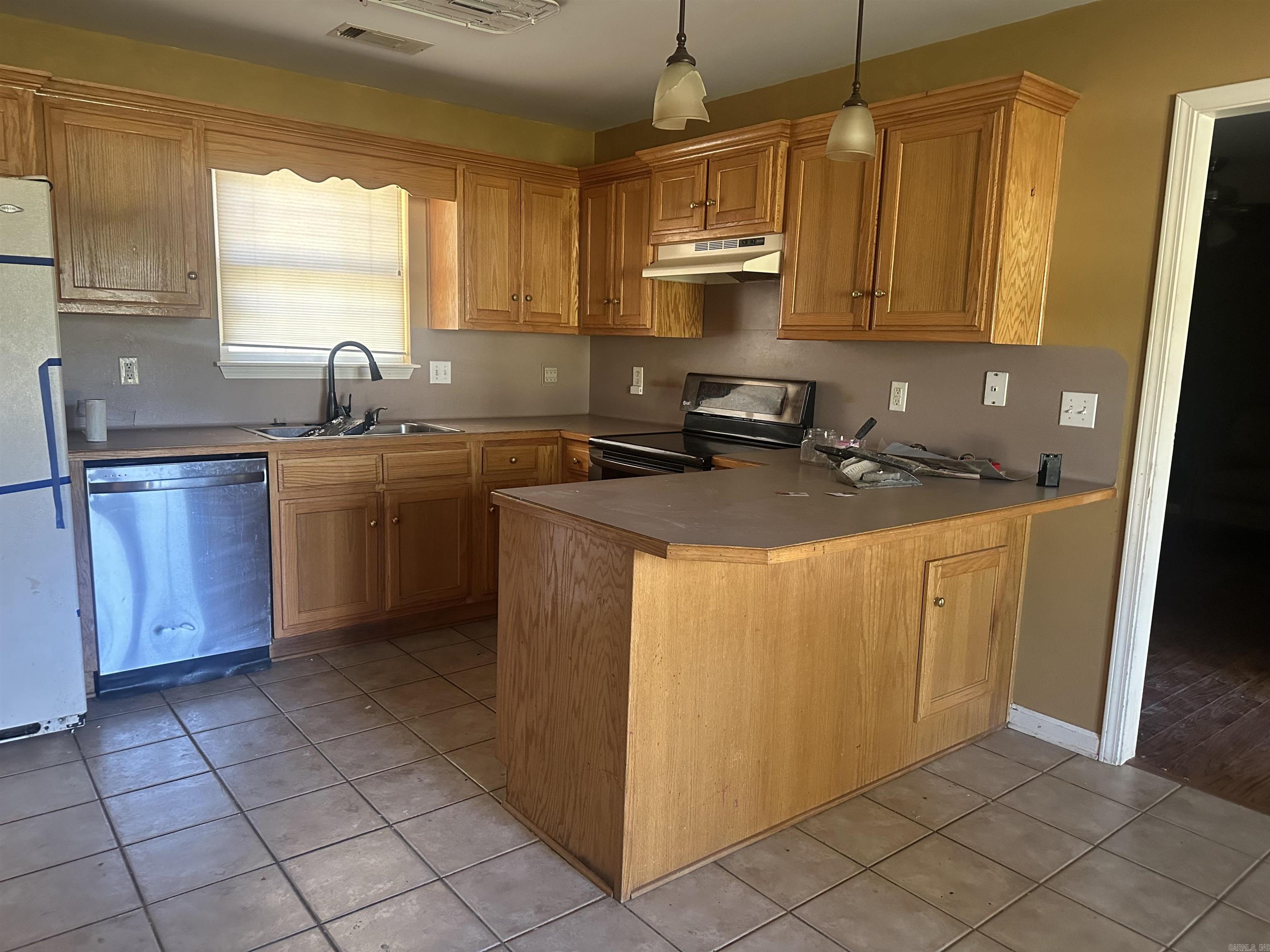 LANGSTON-KYLE SUBD - Residential