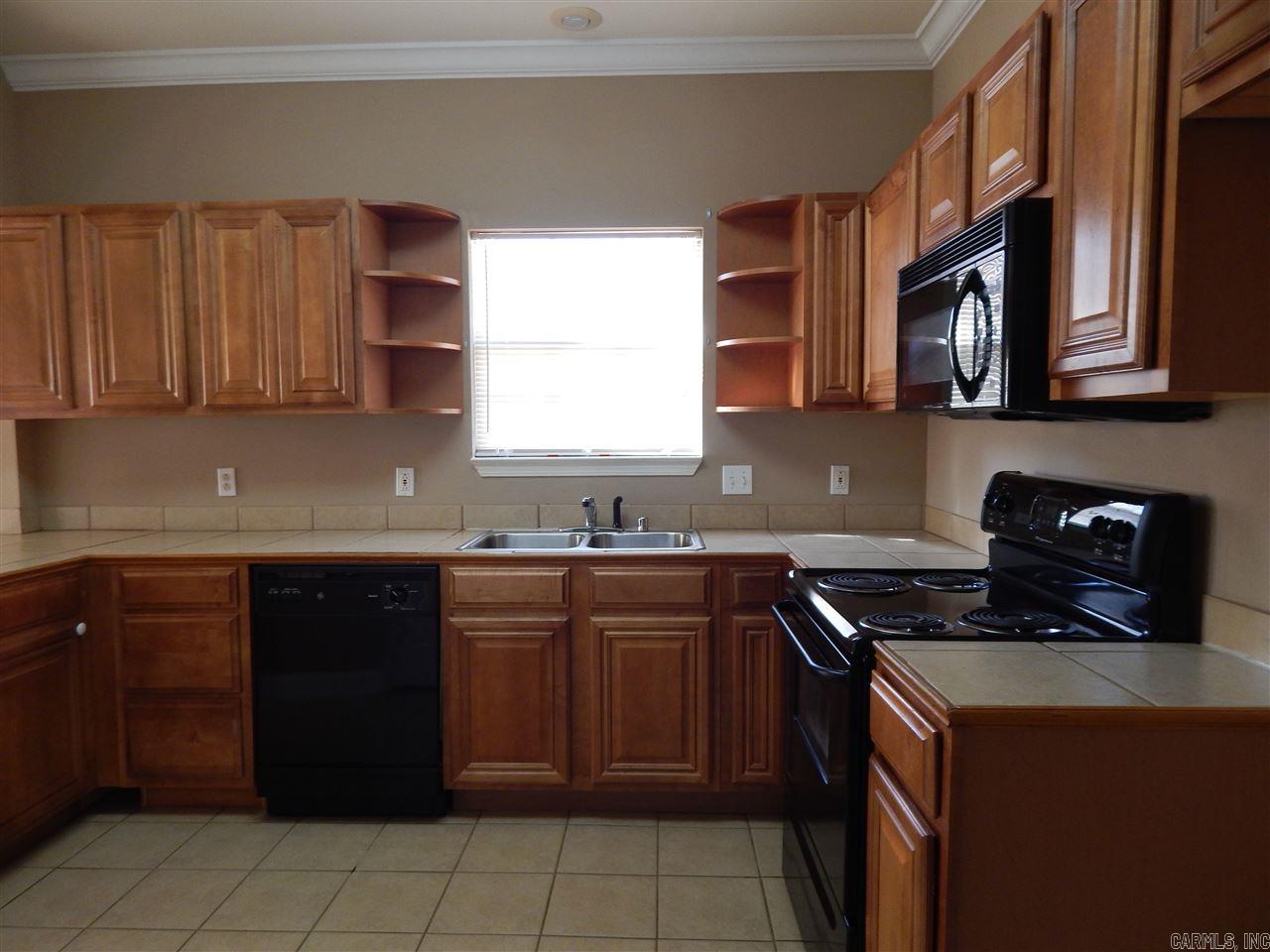 Wisteria Vineyard - Residential Lease