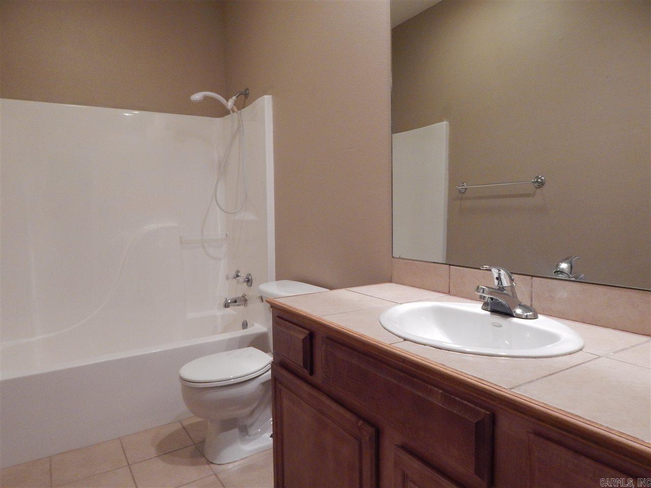 Wisteria Vineyard - Residential Lease