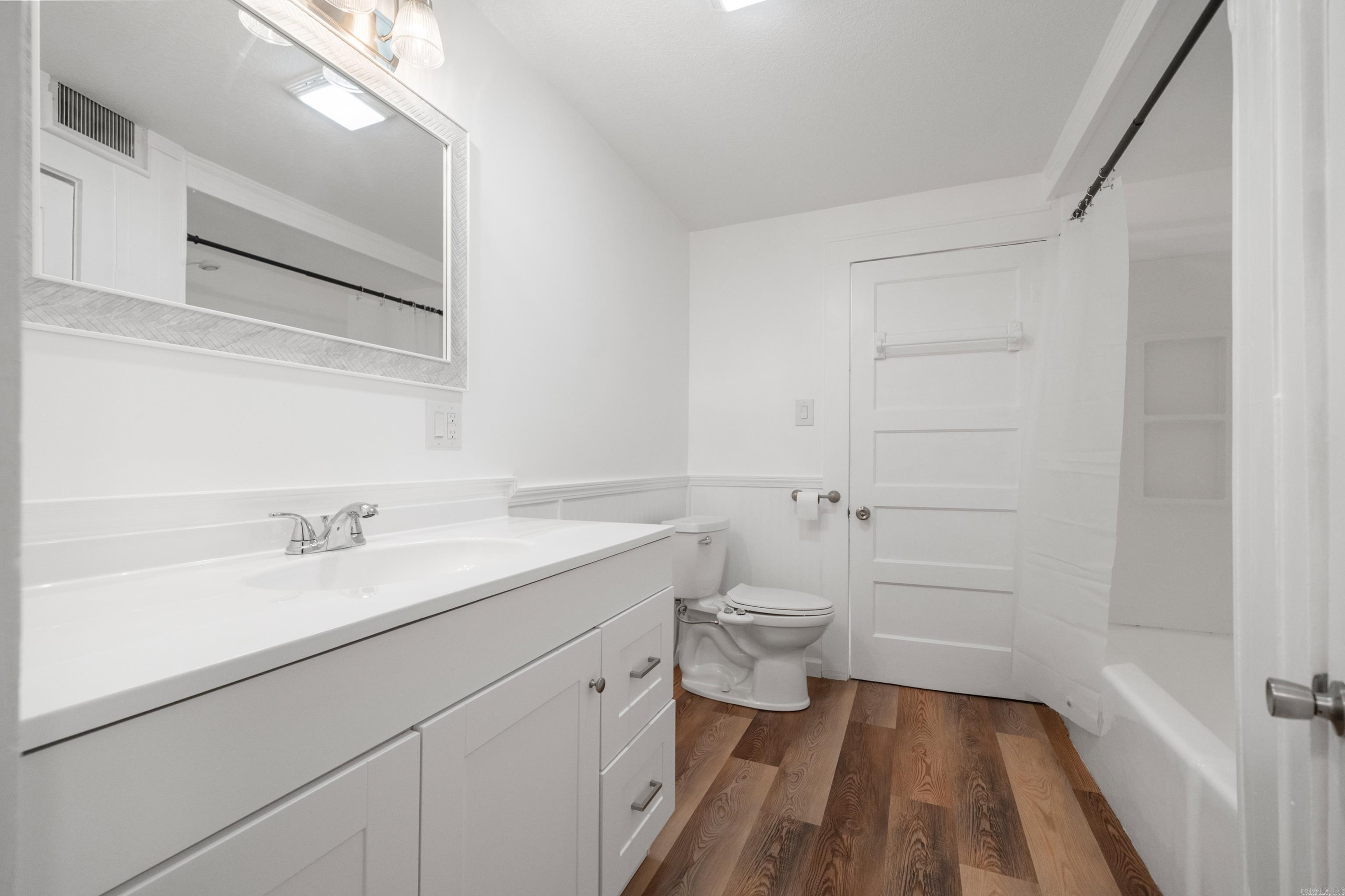HSR BLK - Residential Income