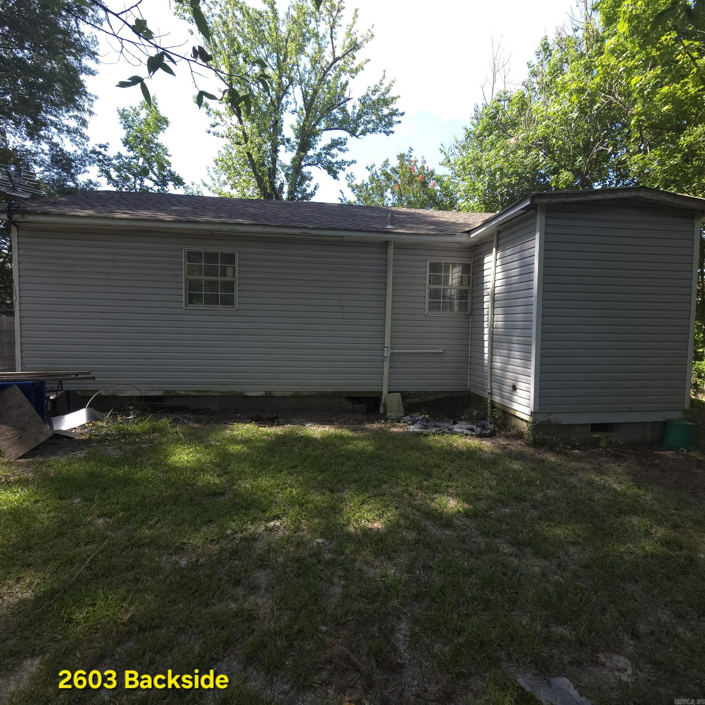 HOWARD BEN PROP - Residential
