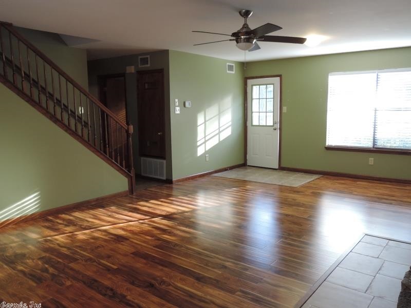 DIAMOND POINTE - Residential