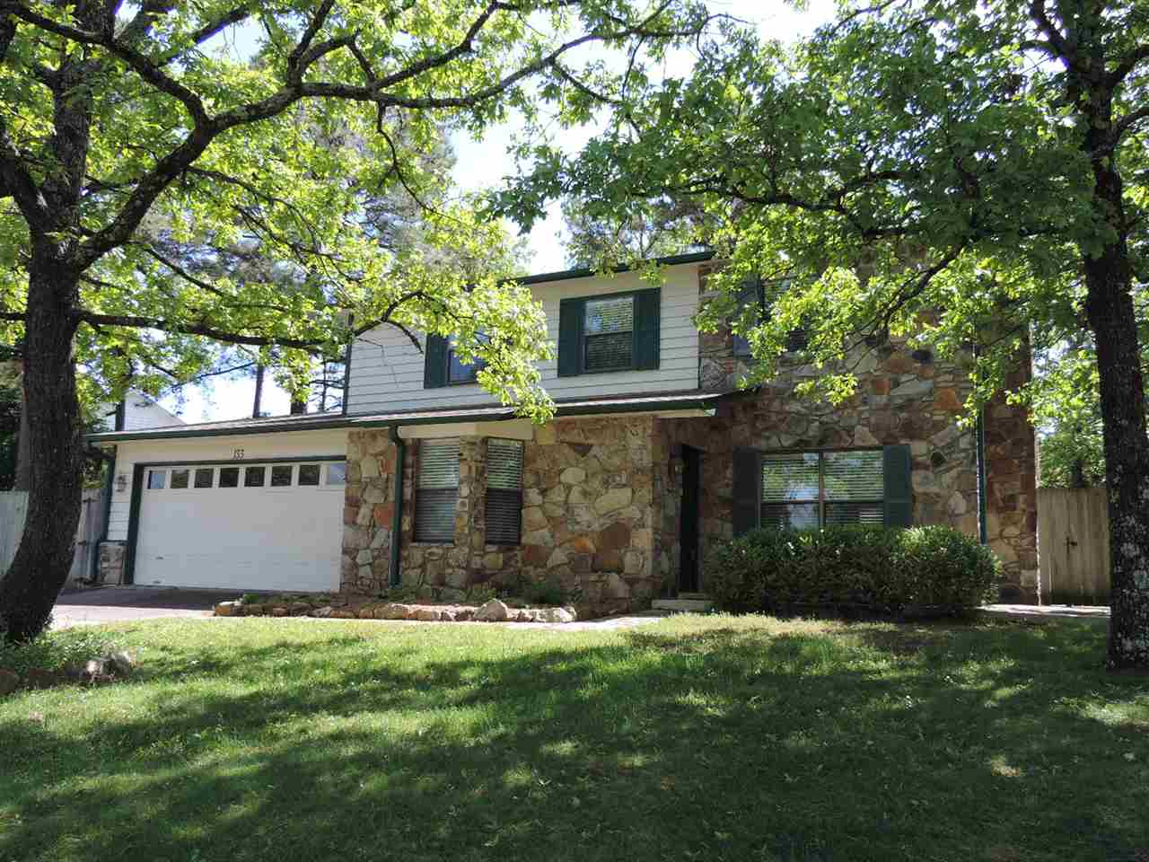 DIAMOND POINTE - Residential