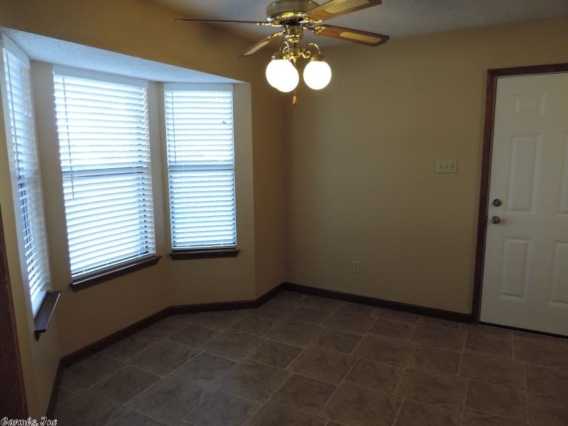 DIAMOND POINTE - Residential