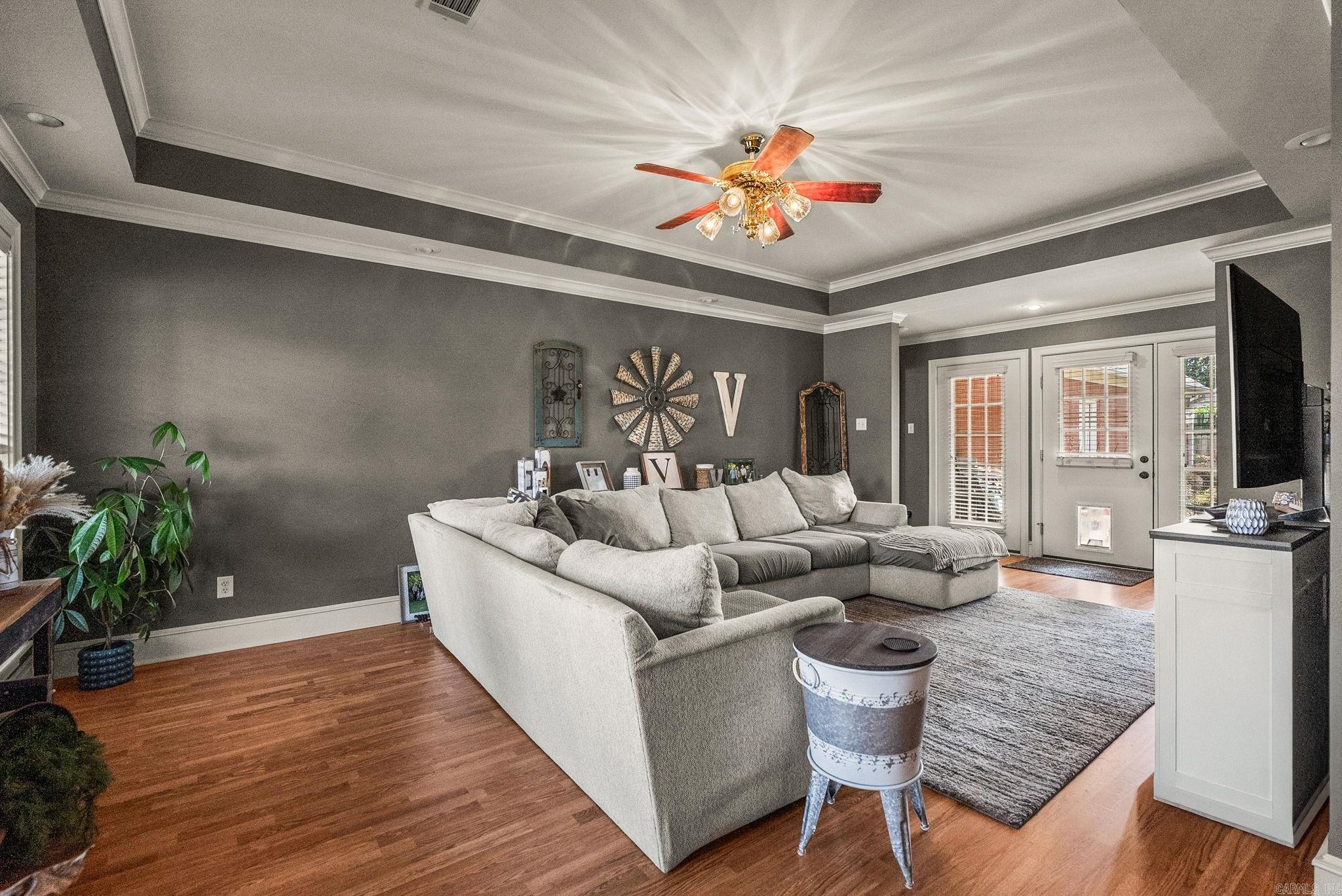WOODLAND SPRINGS - Residential