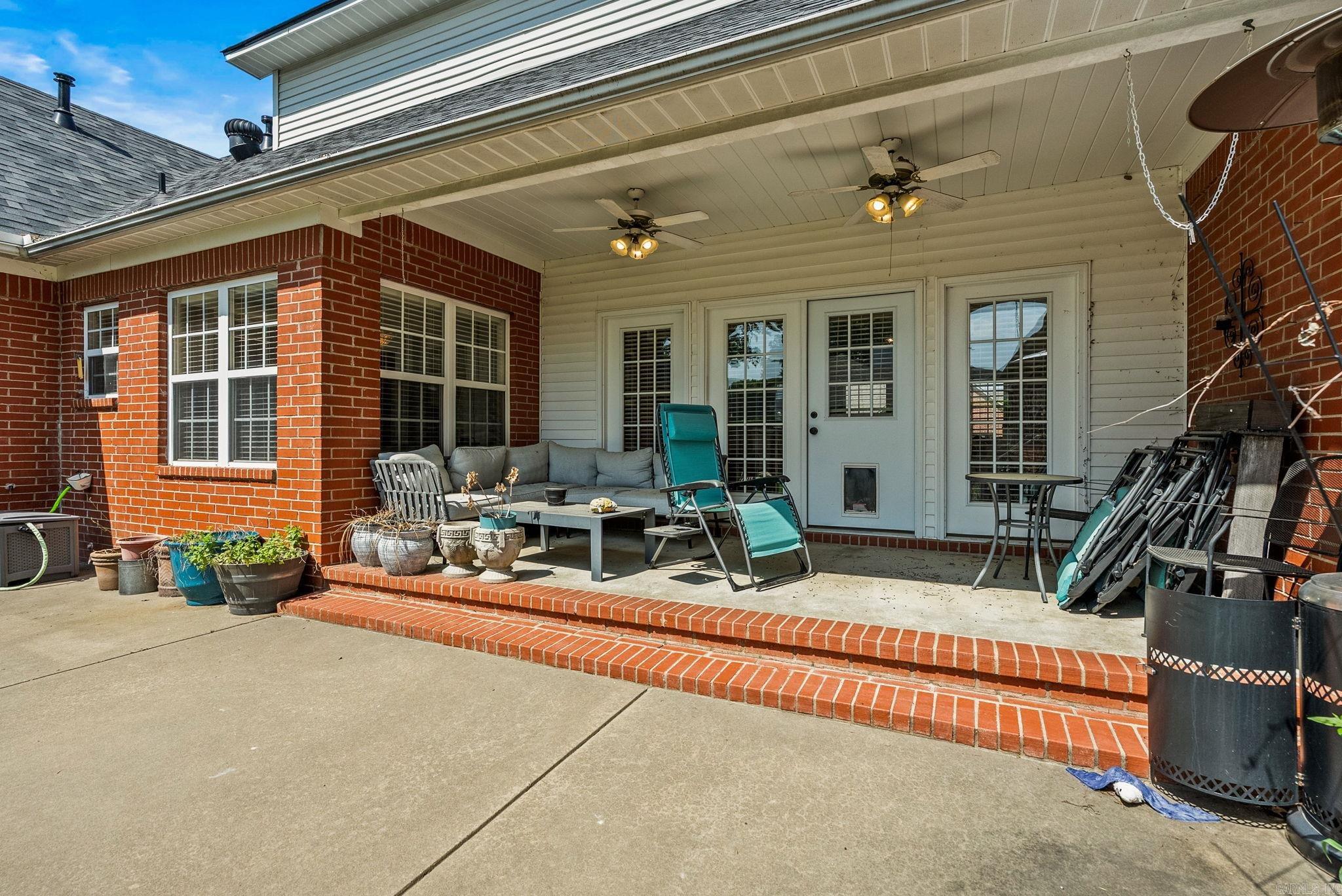WOODLAND SPRINGS - Residential