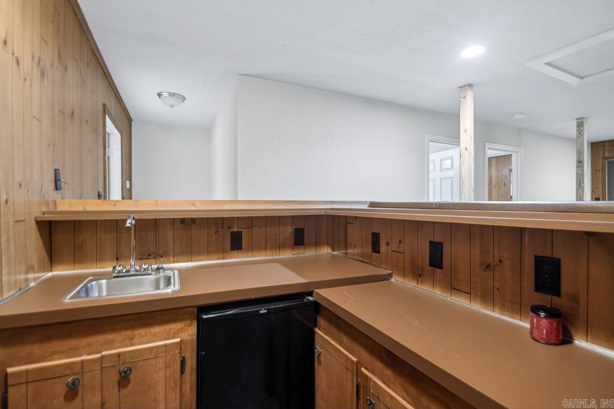 R DOBBS - Residential