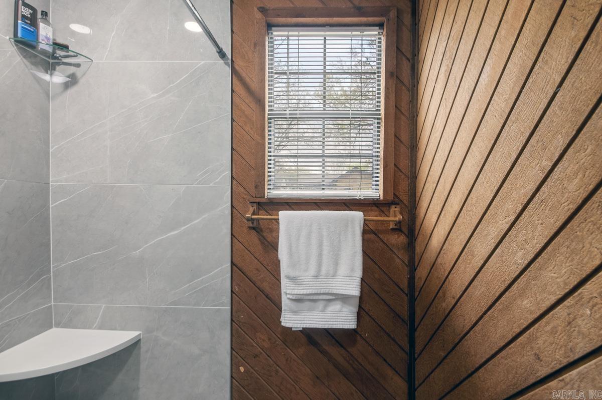 R DOBBS - Residential