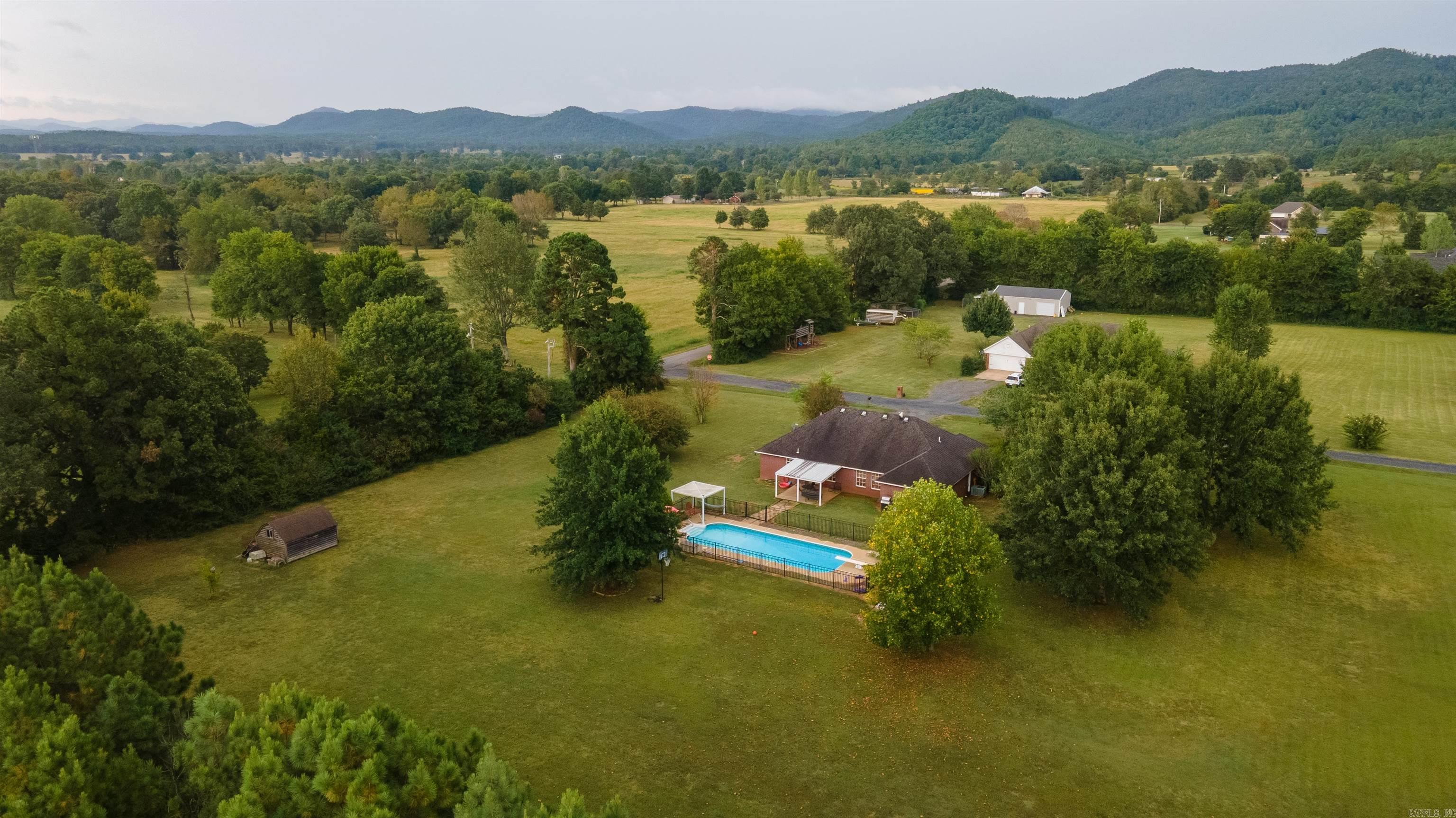 Metes & Bounds - Residential