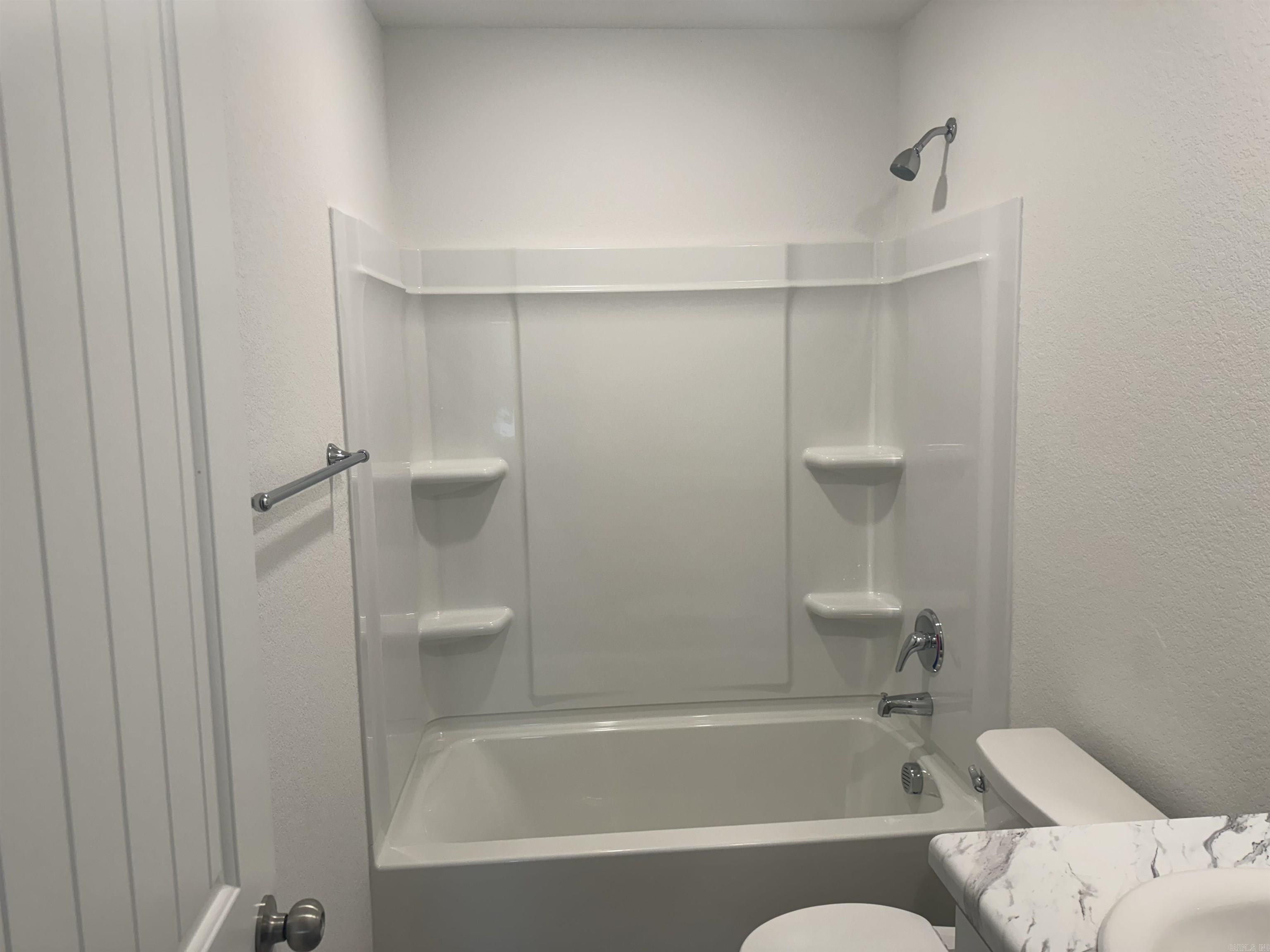 COUNTRY CLUB OF ARK THE - Residential