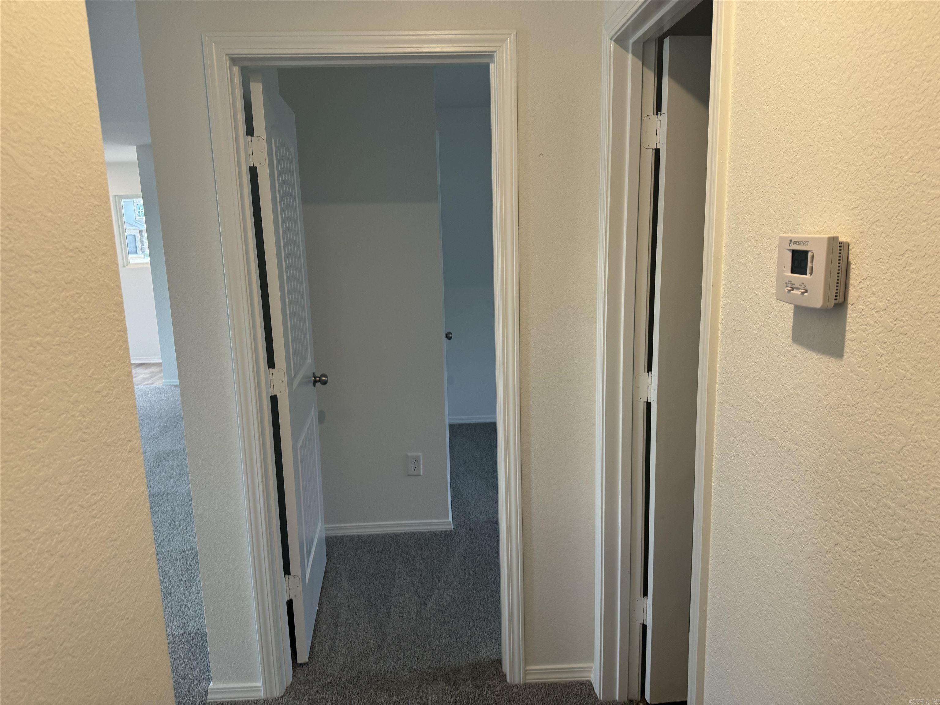 COUNTRY CLUB OF ARK THE - Residential