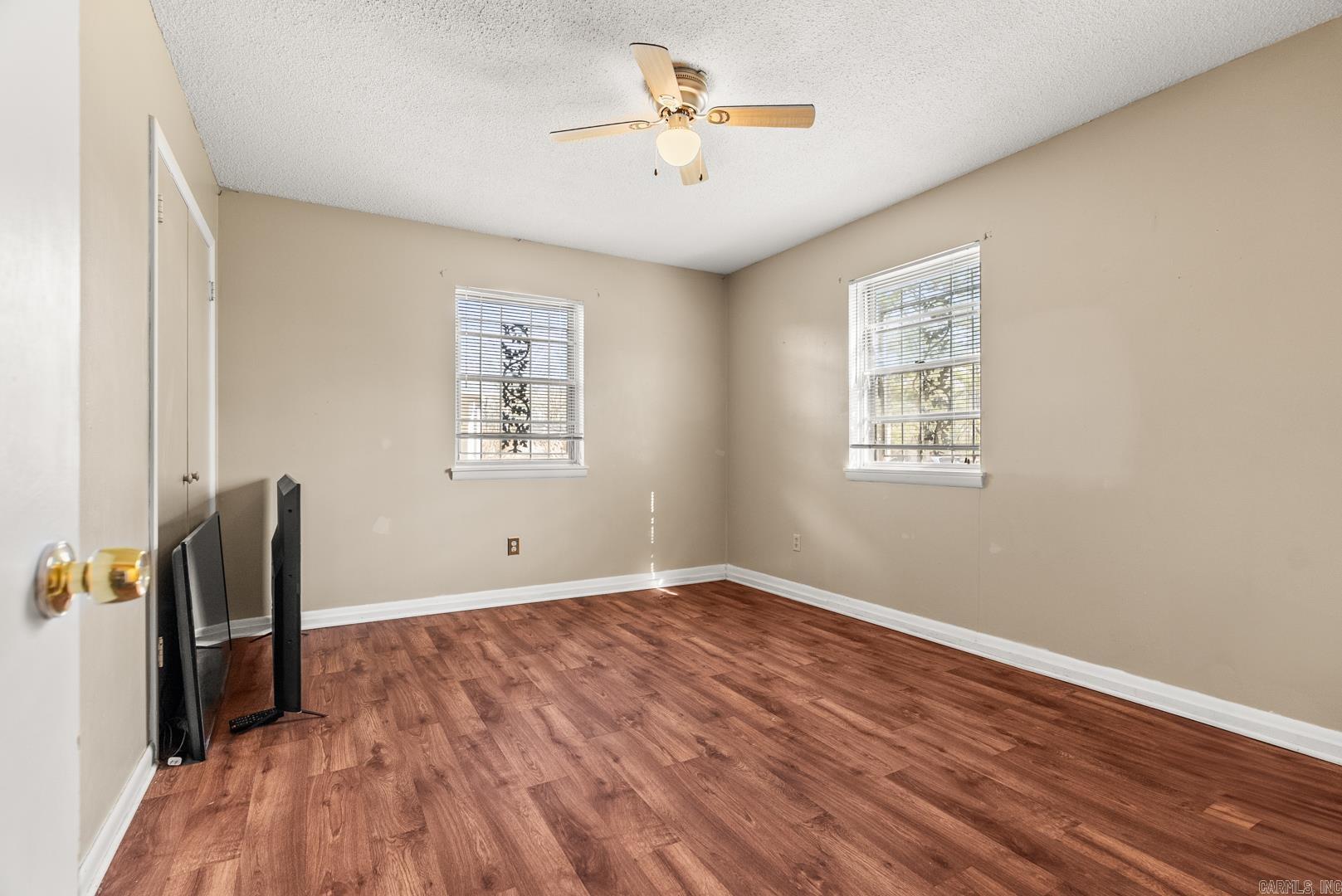 BRIARWOOD - Residential