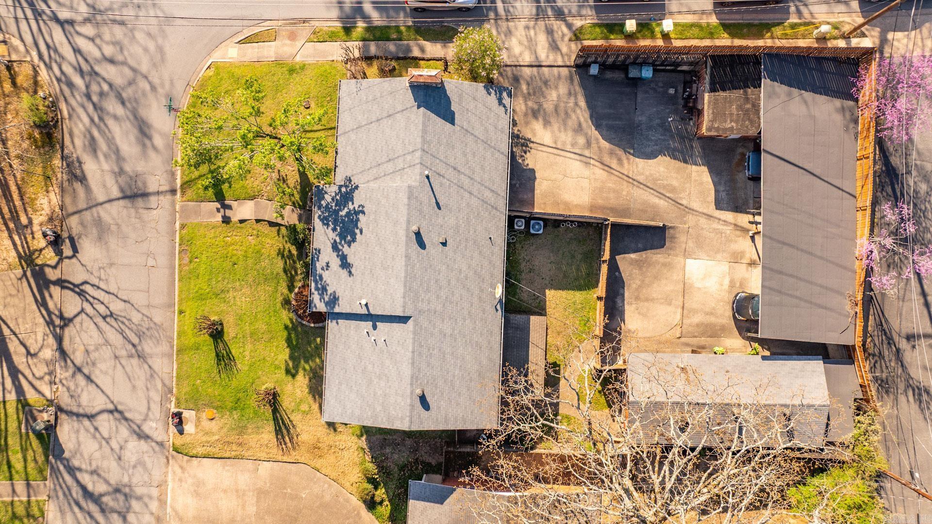 BRIARWOOD - Residential