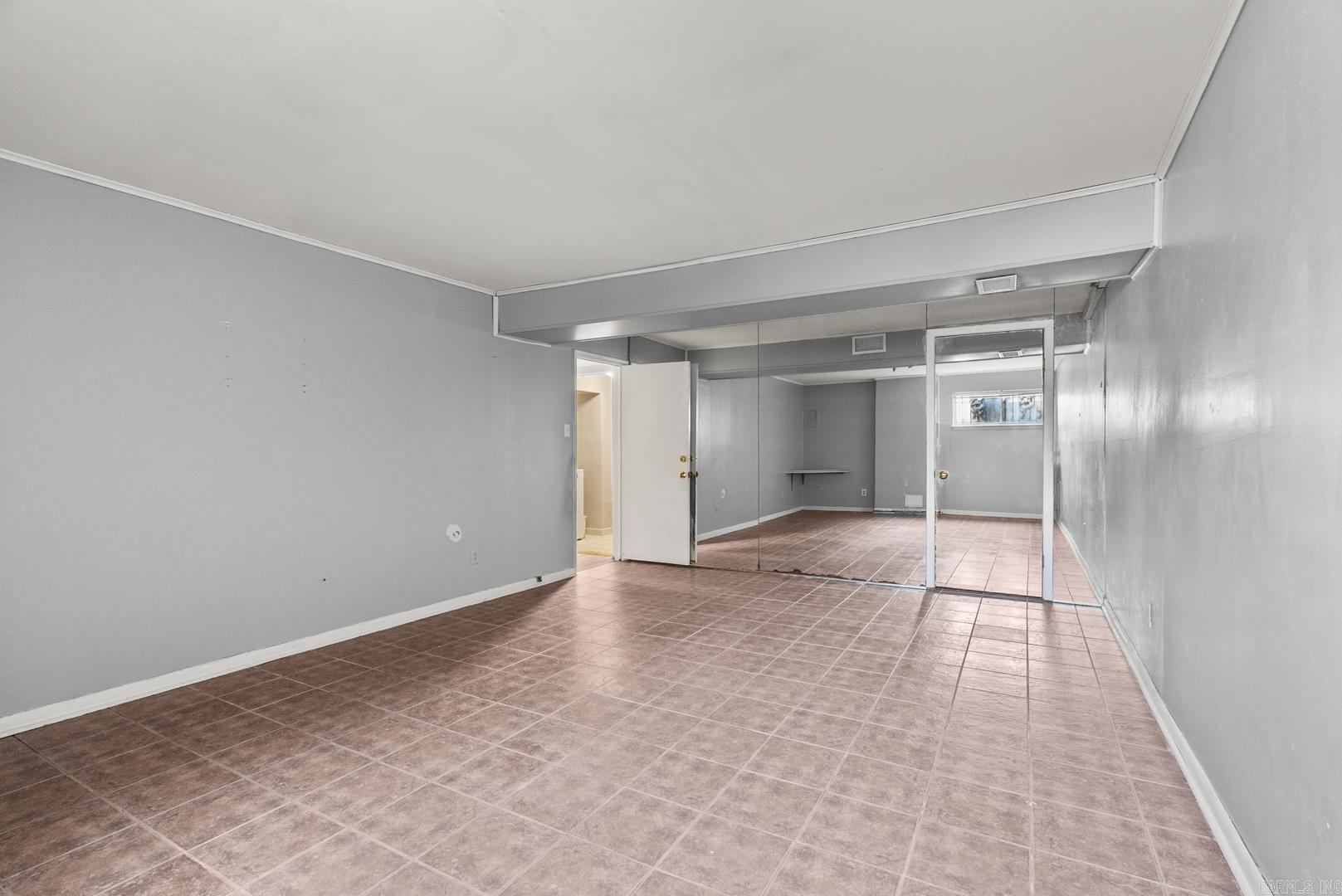 BRIARWOOD - Residential